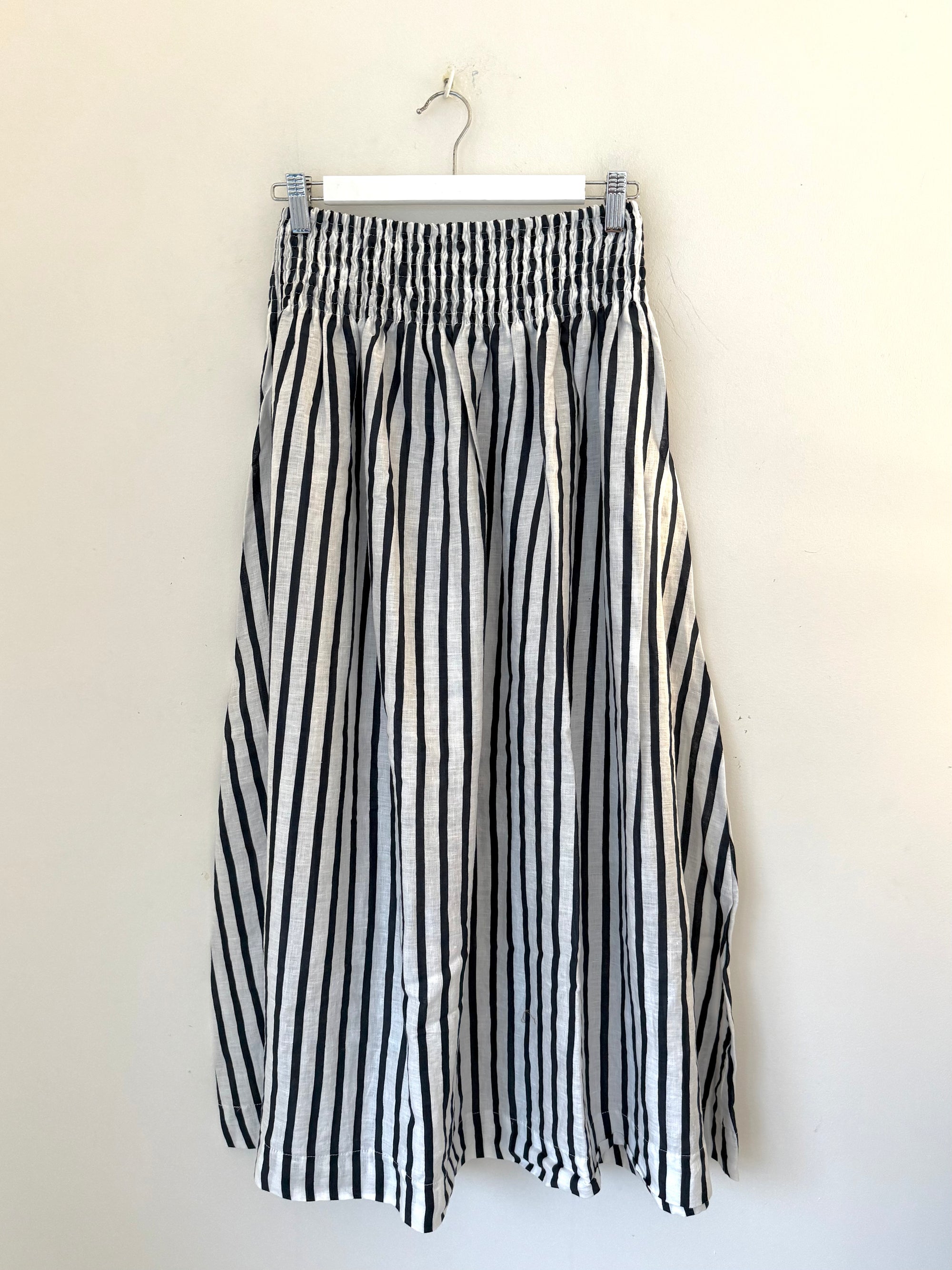 lulu skirt-navy stripe linen Apparel
