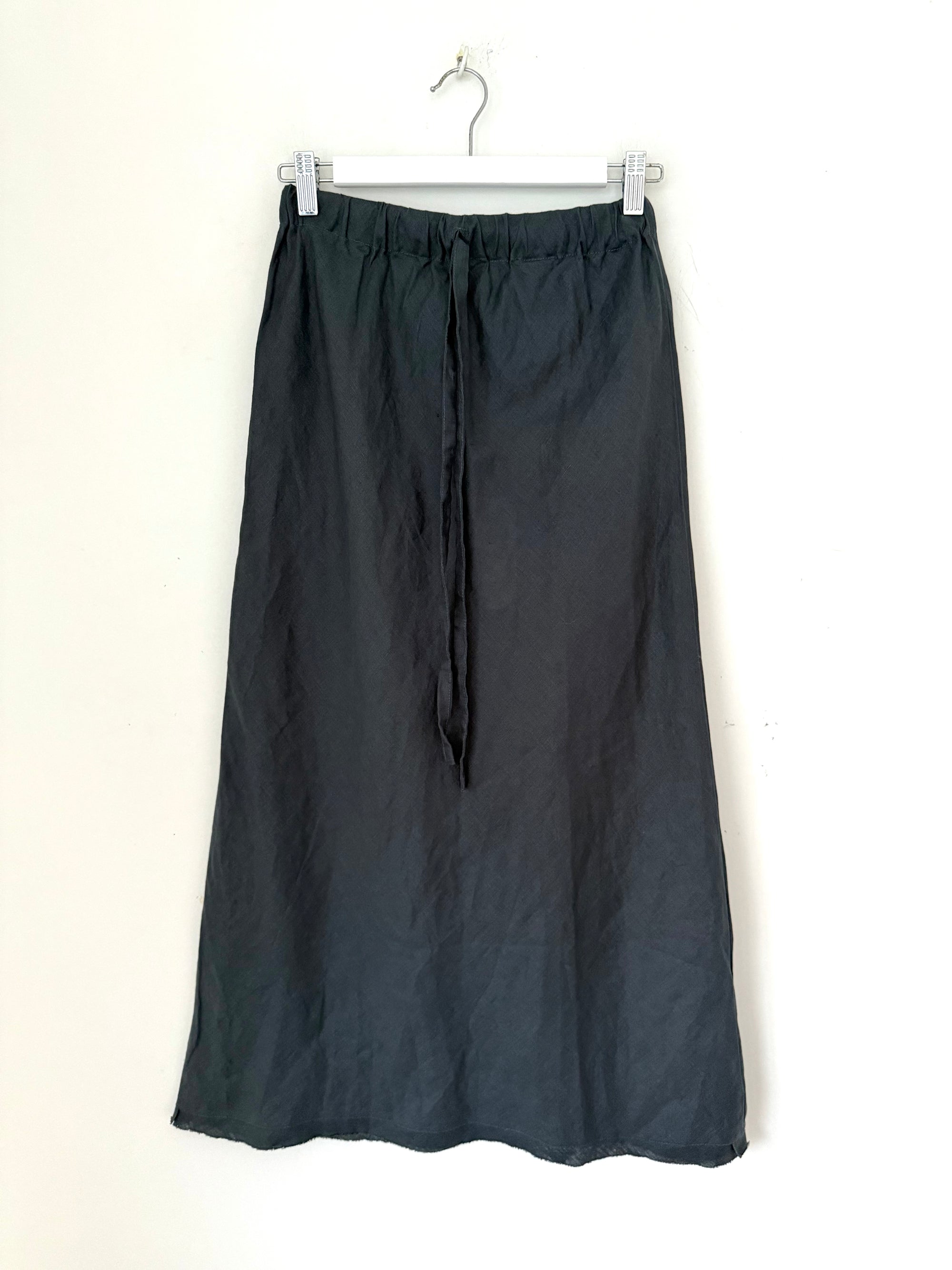 anthea skirt - charcoal linen Apparel