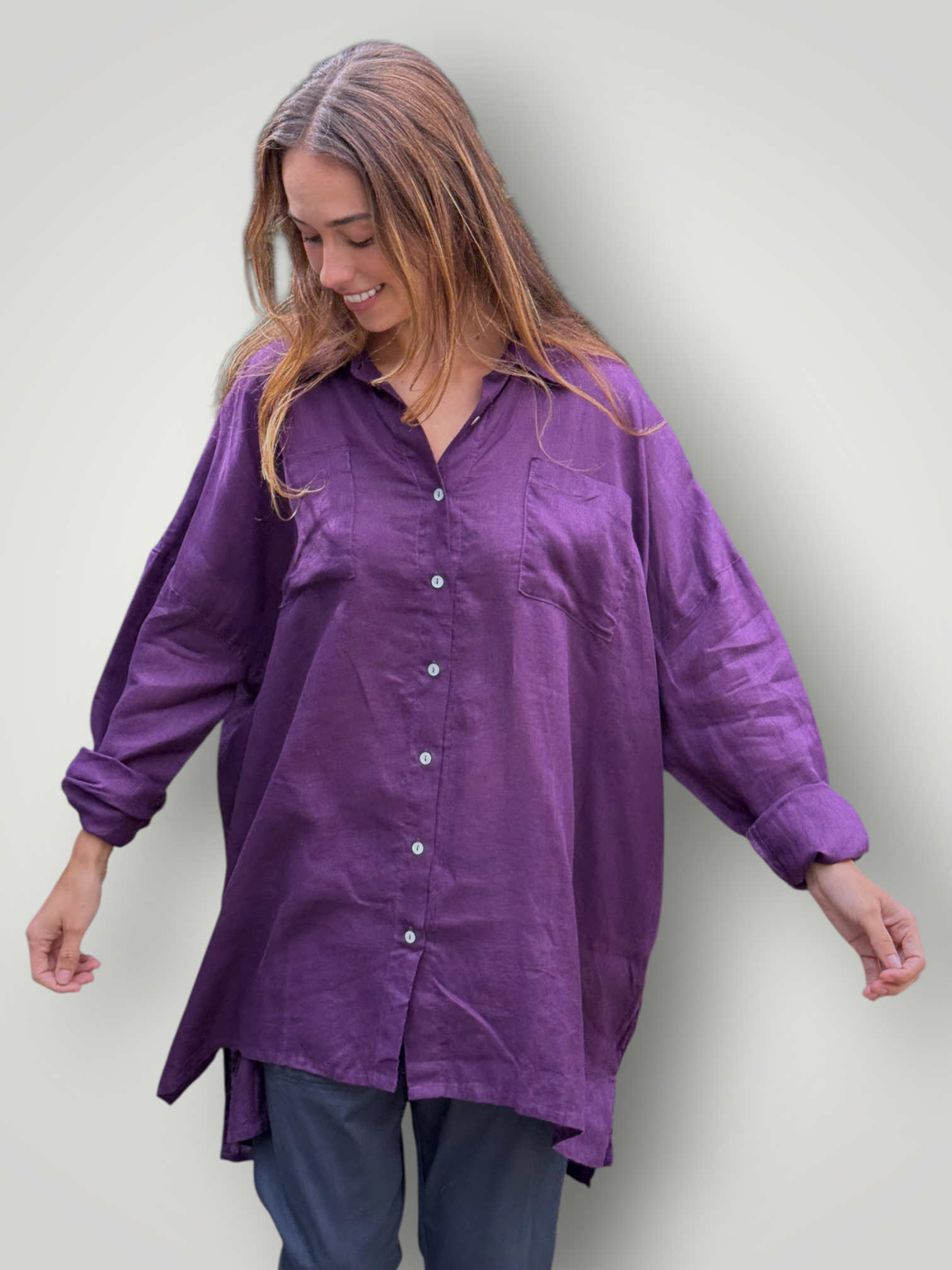 aiden boyfriend shirt -eggplant linen Apparel