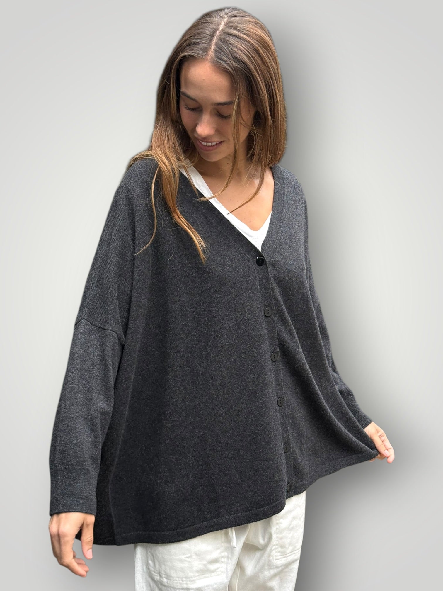 boyfriend cashmere cardigan -charcoal Apparel