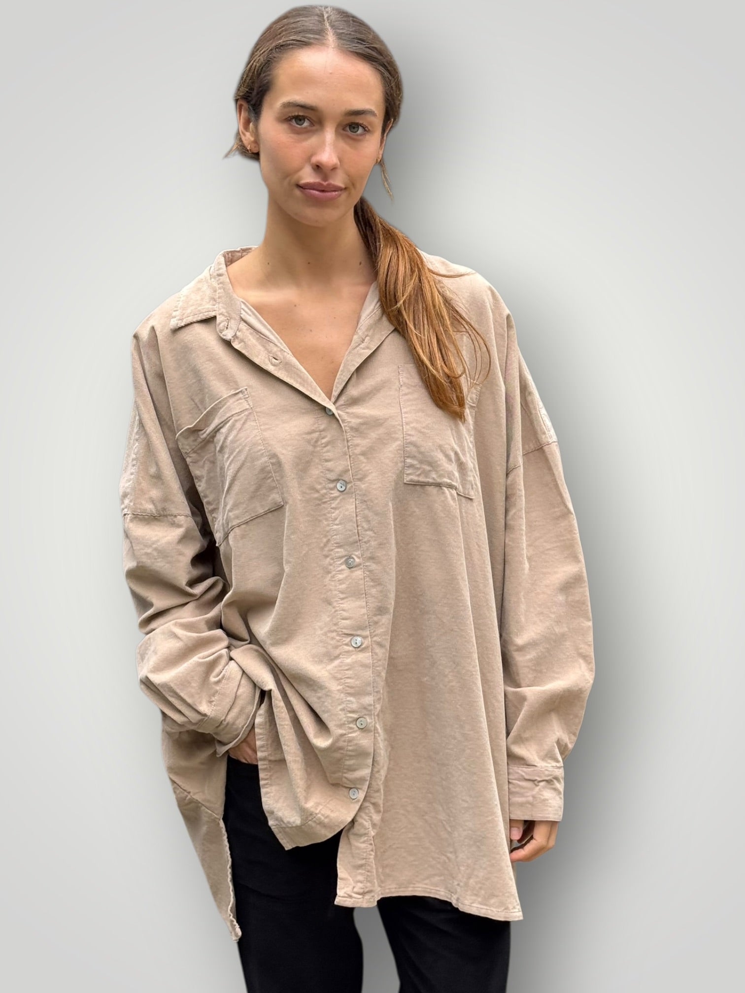 aiden oversized shirt -sand cord Apparel