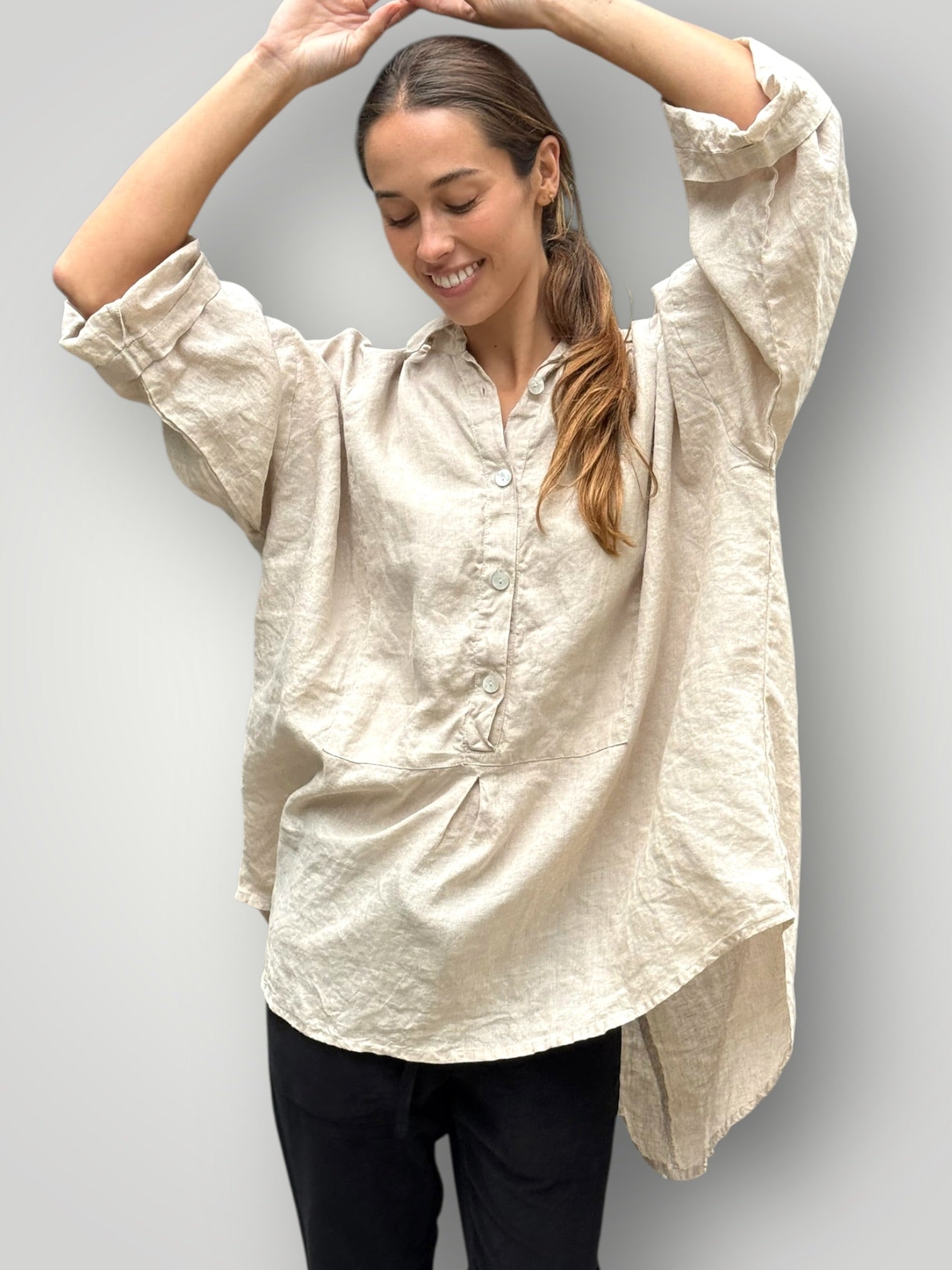 megan shirt - natural linen Apparel