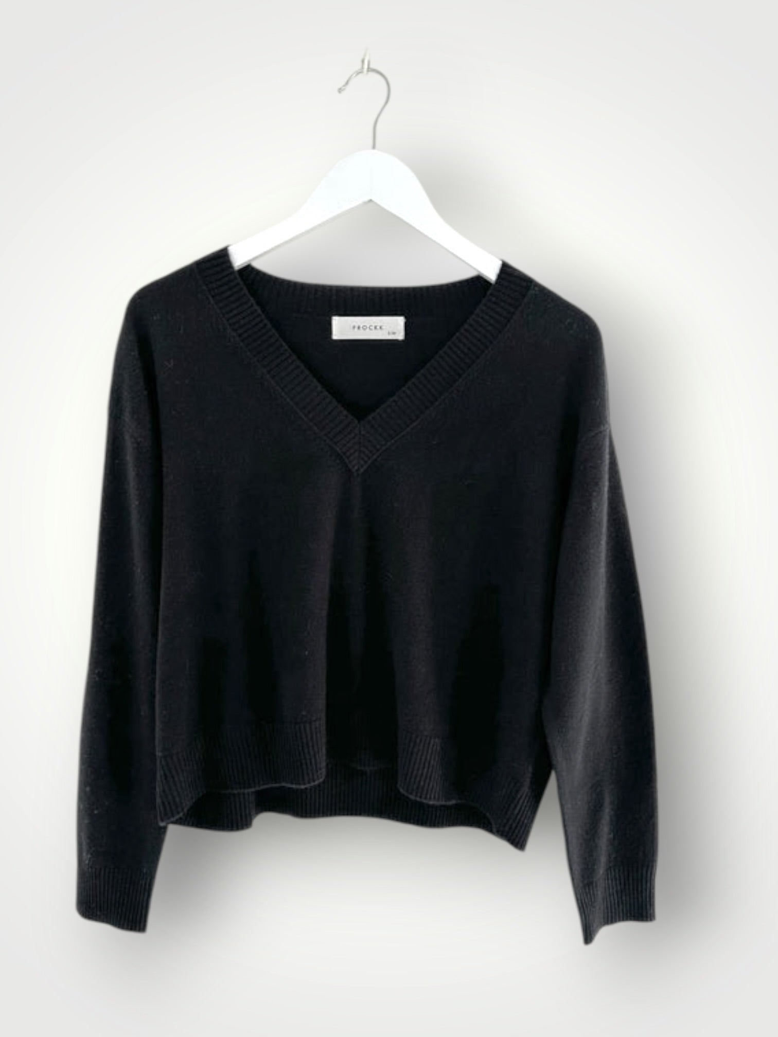 mavis v neck knit- -black cashmere Apparel