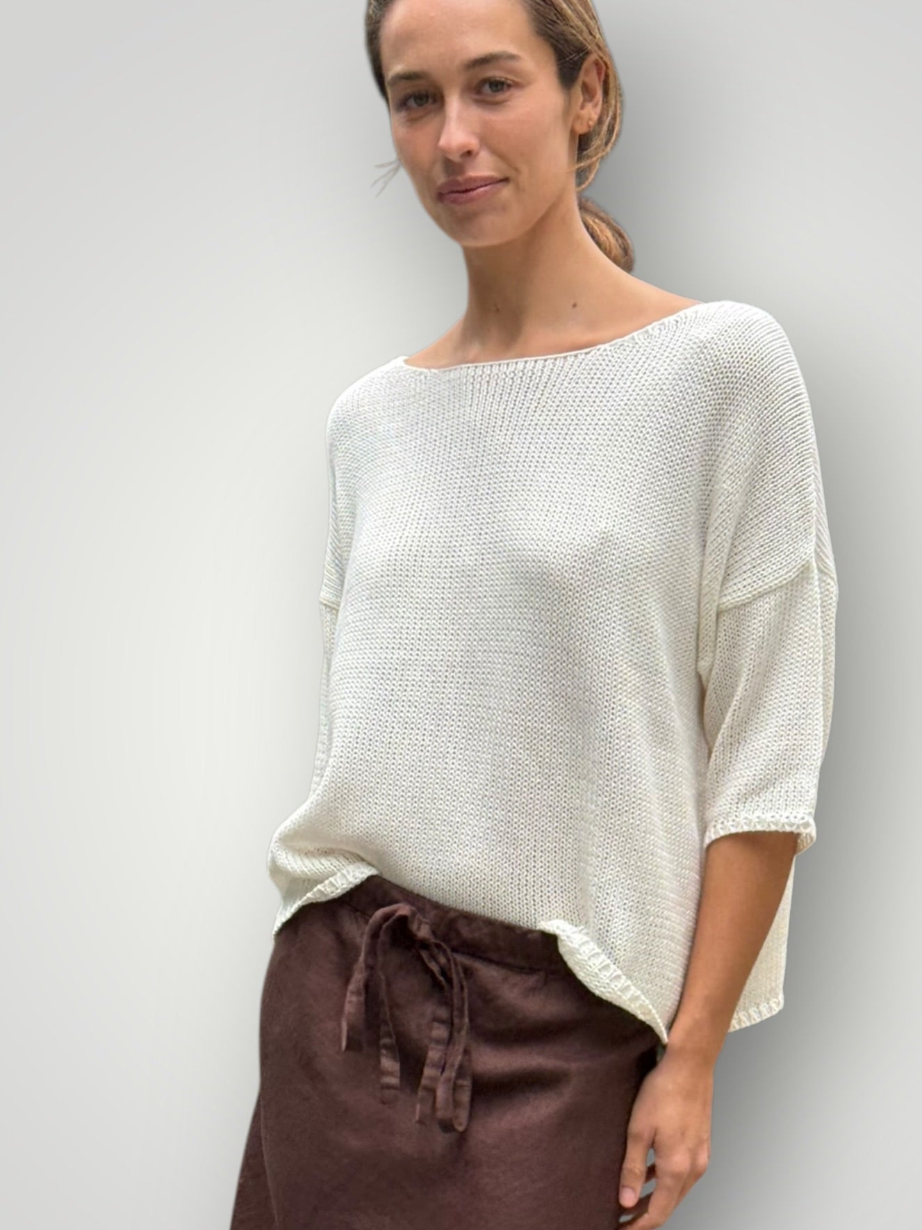 alex knit - warm white cotton Apparel