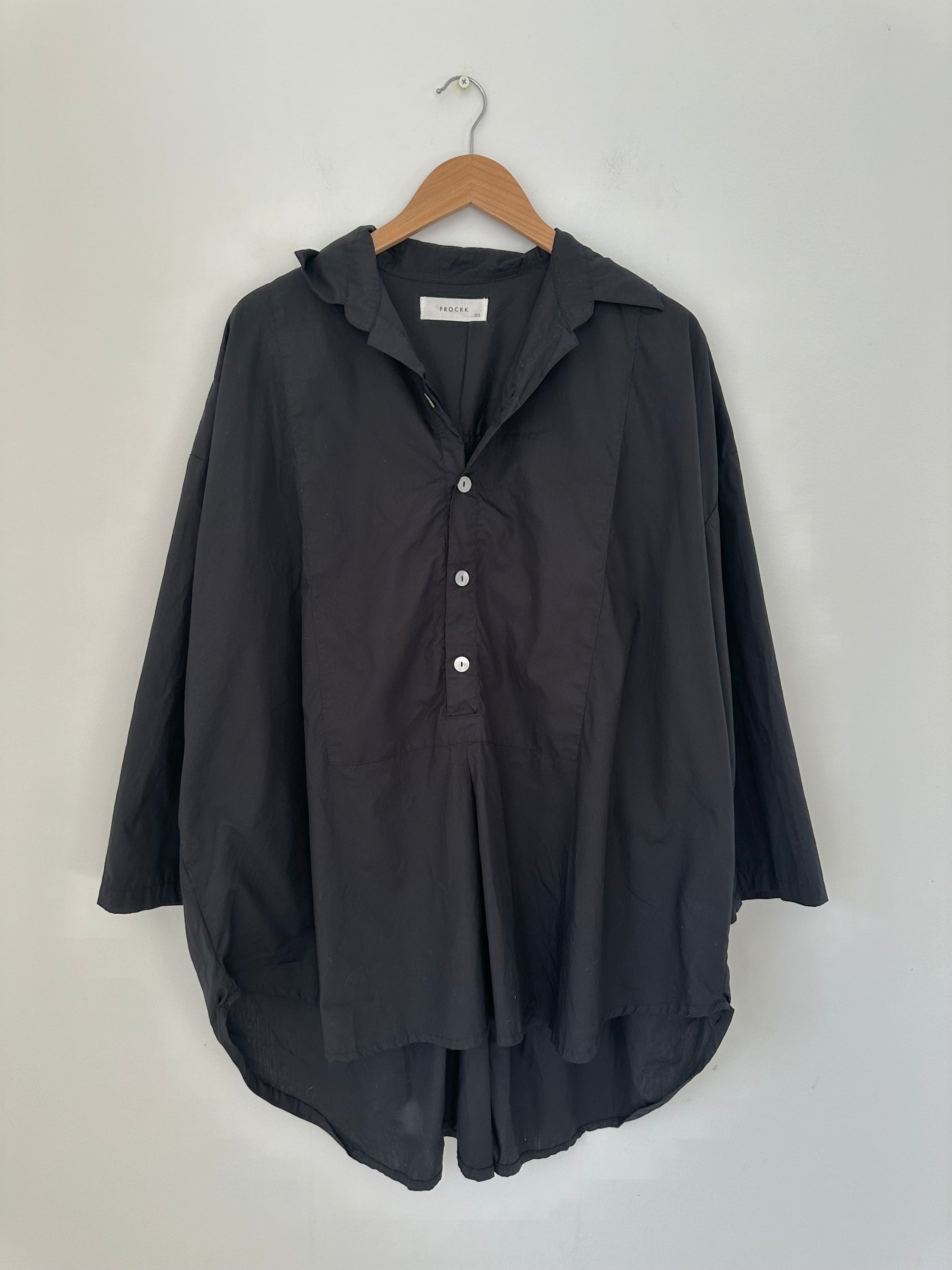 megan shirt-black cotton Apparel  