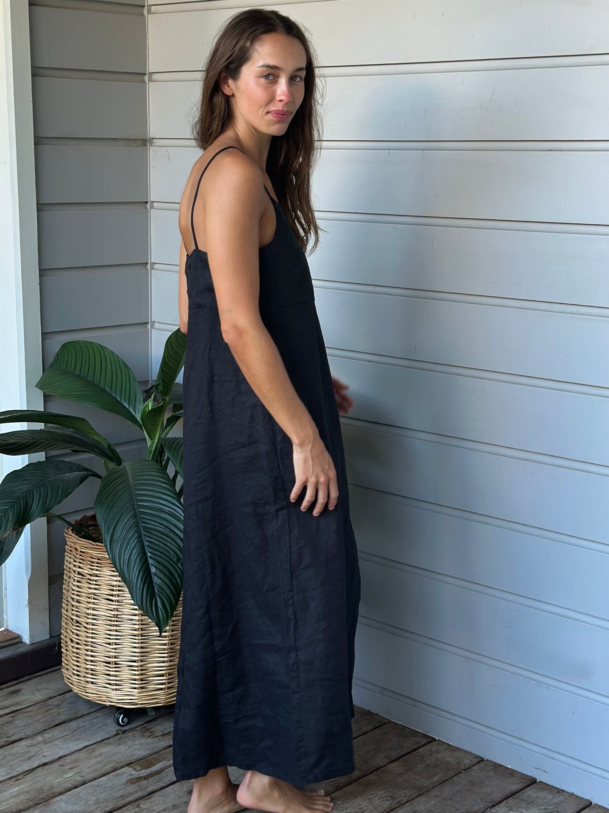 astrid dress - black linen General