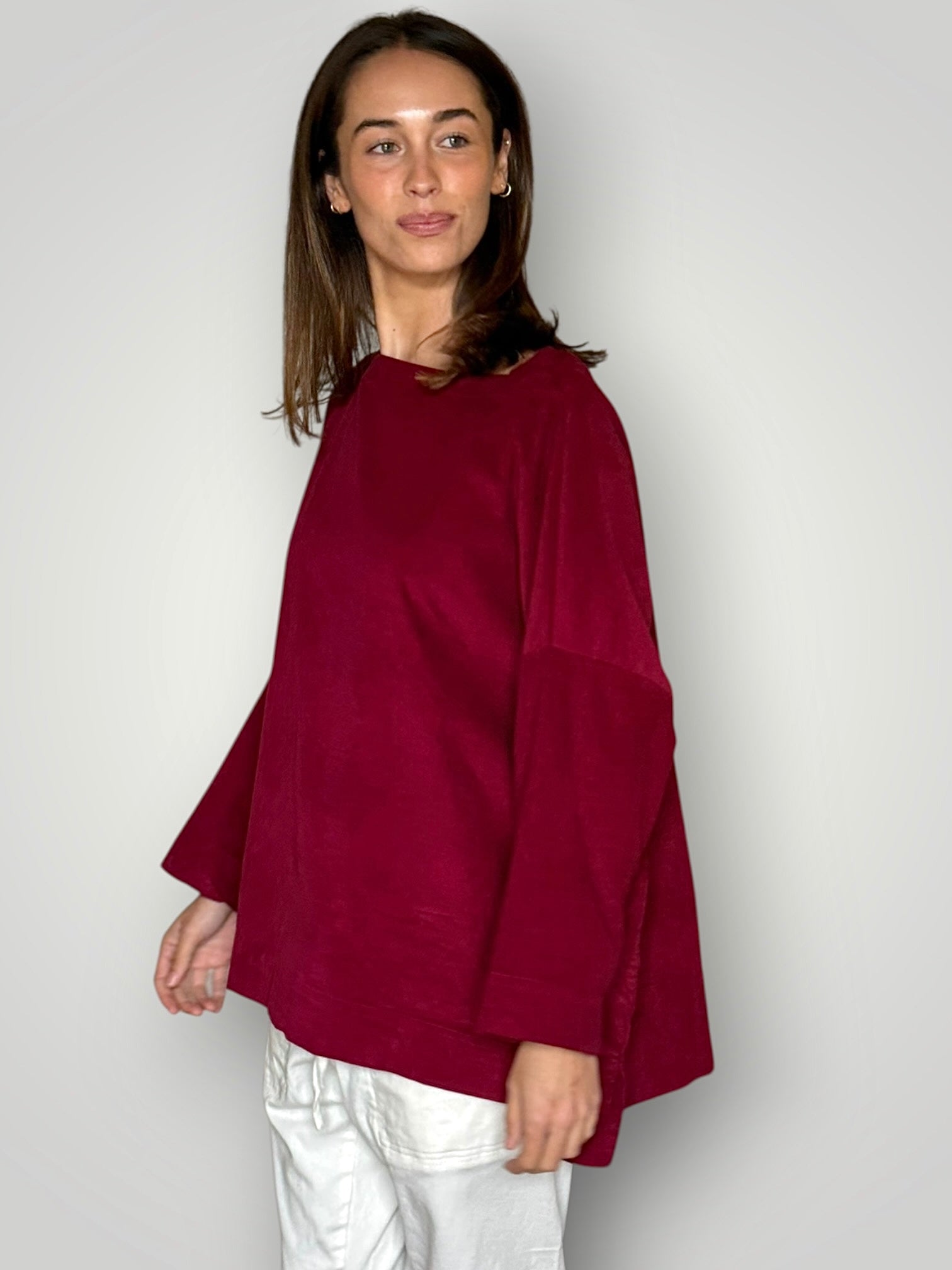 avril top -merlot cord Apparel