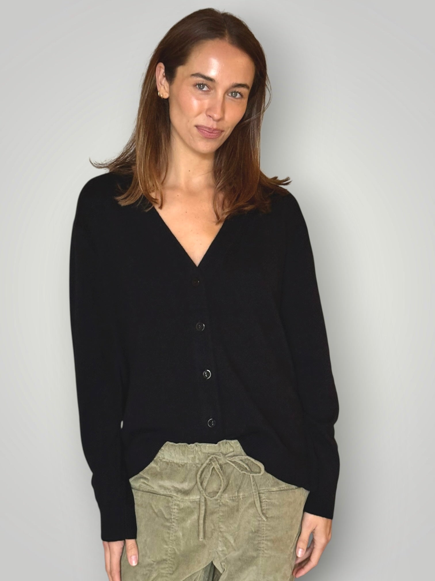 hannah cashmere v neck cardi- black General