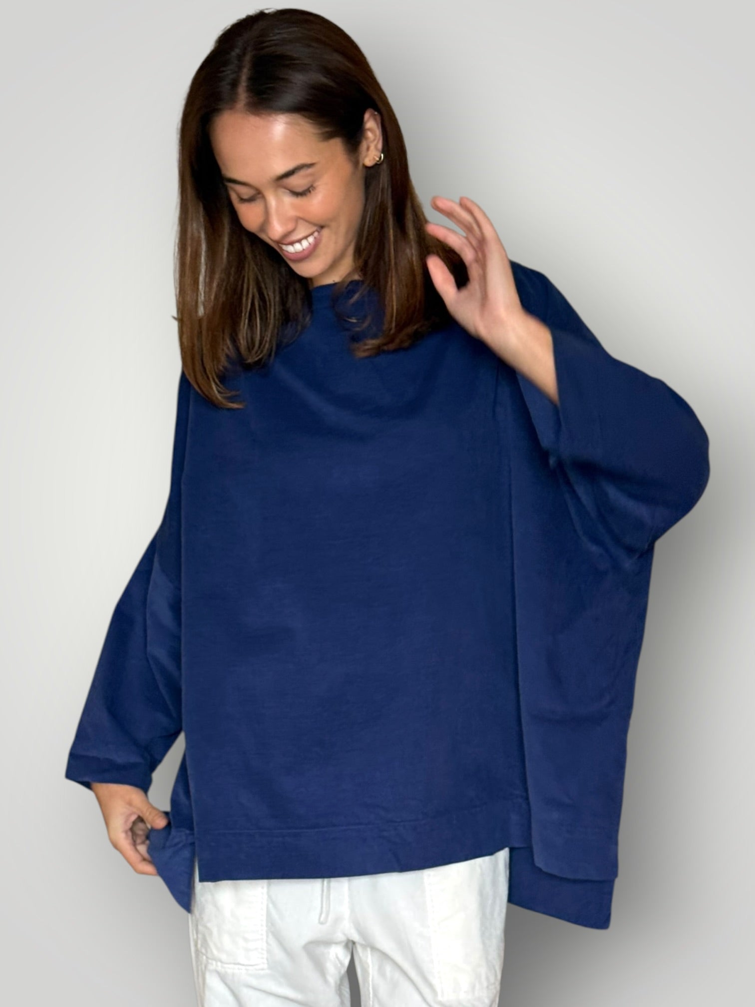 avril top -blue dusk cord Apparel