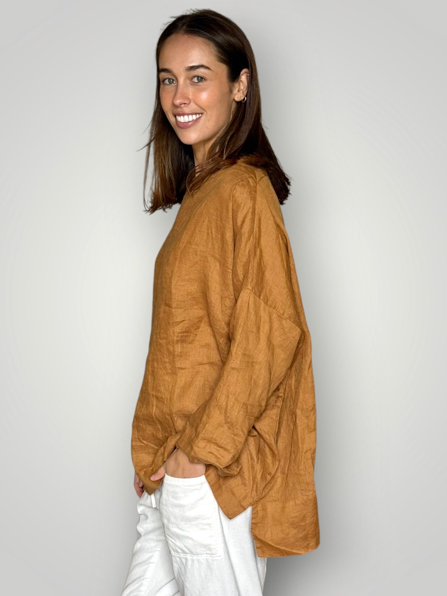 avril top - caramel linen Apparel