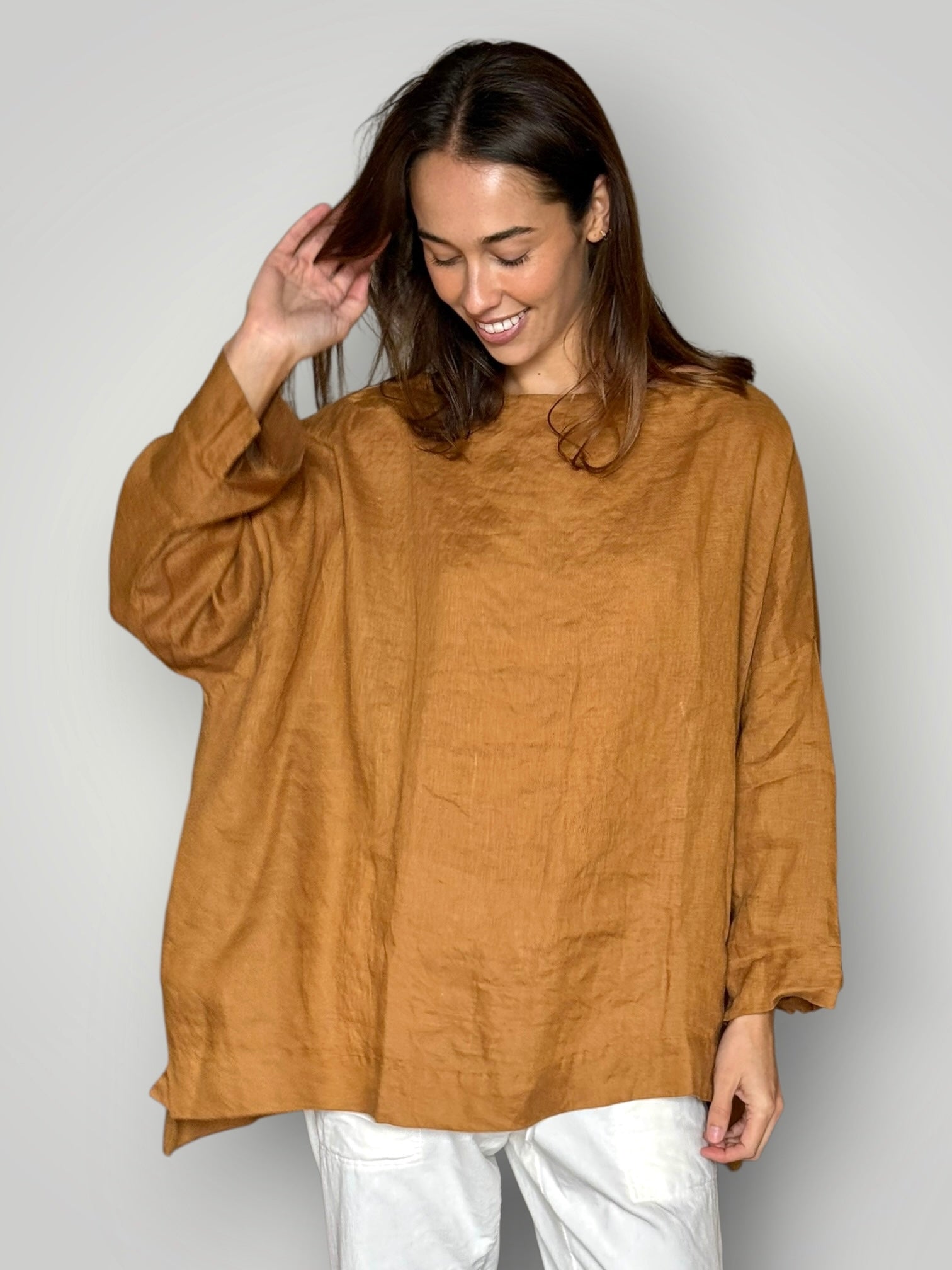 avril top - caramel linen Apparel