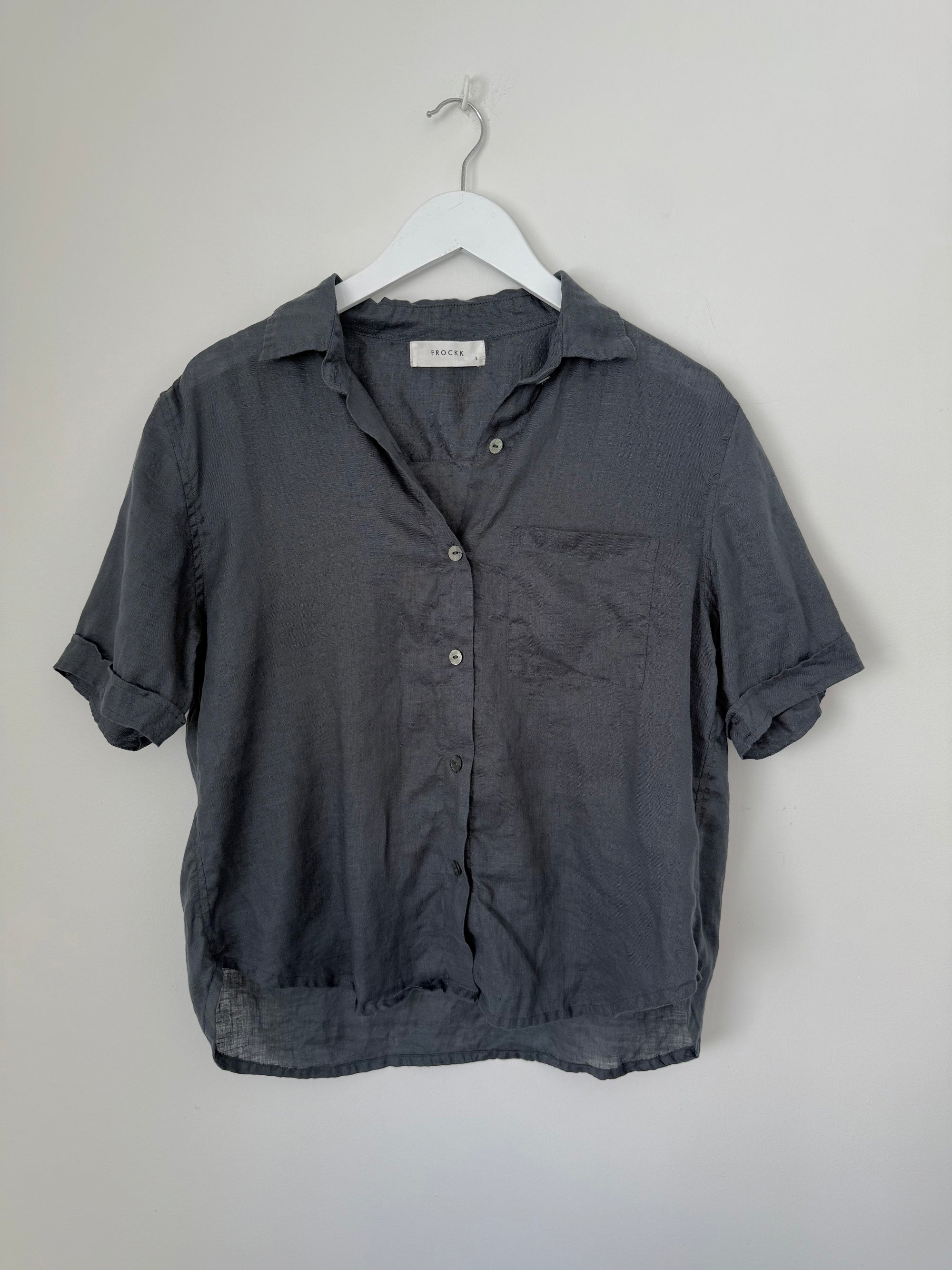erin shirt-charcoal linen Apparel