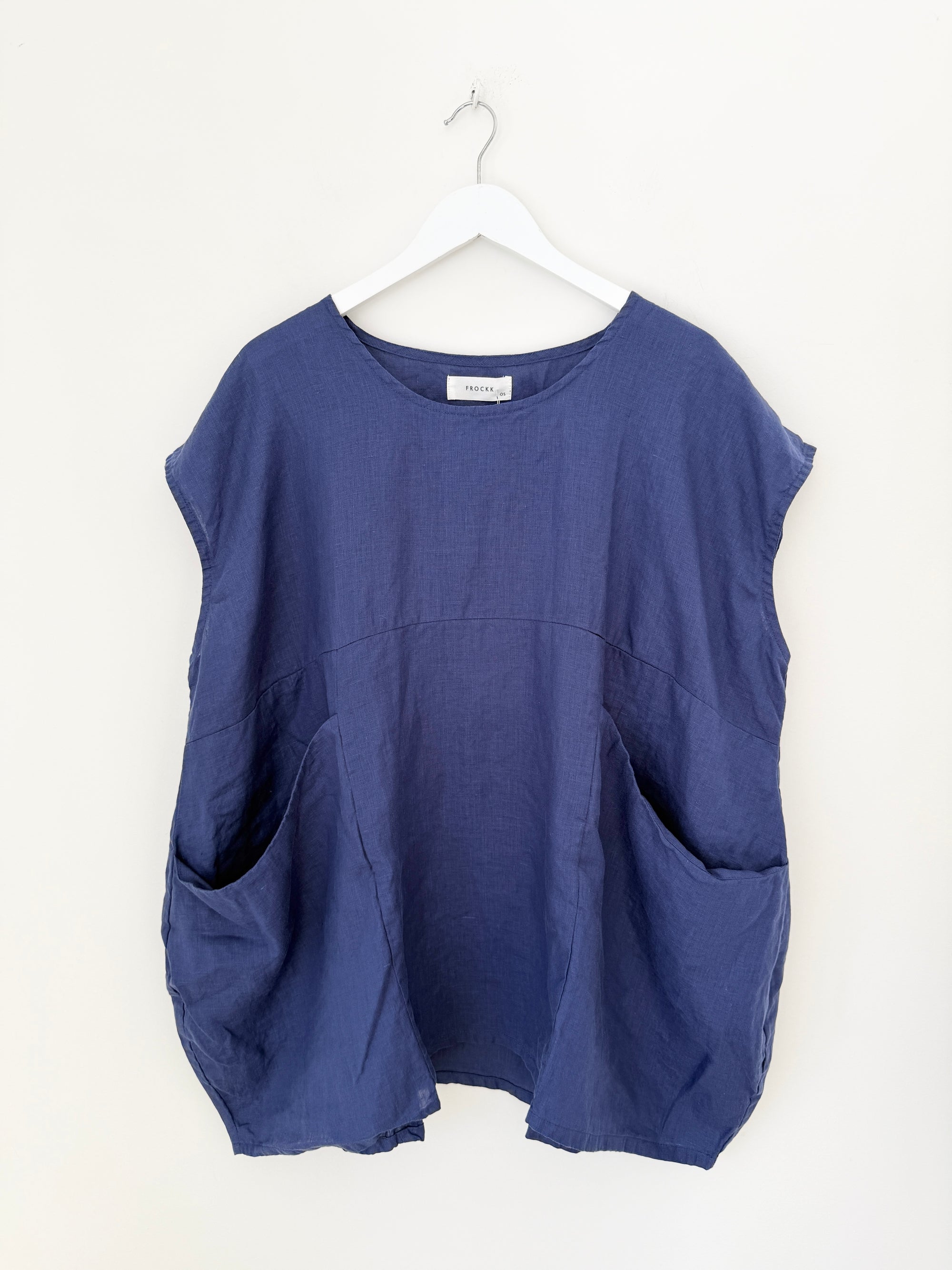 melrose top - blue dusk linen Apparel