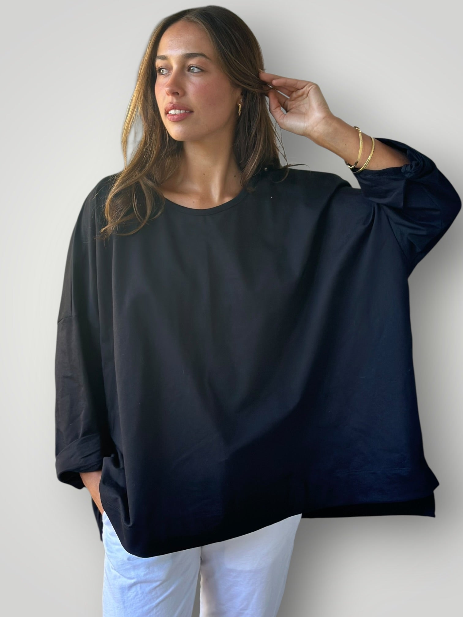 hunter top - black knit Apparel