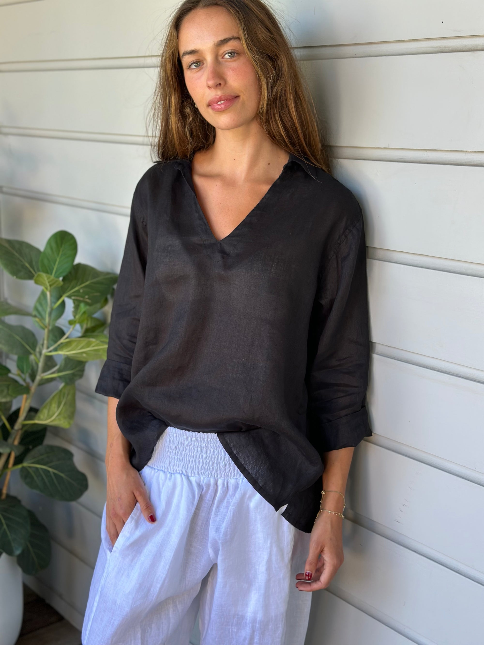 bianca top - black linen Apparel