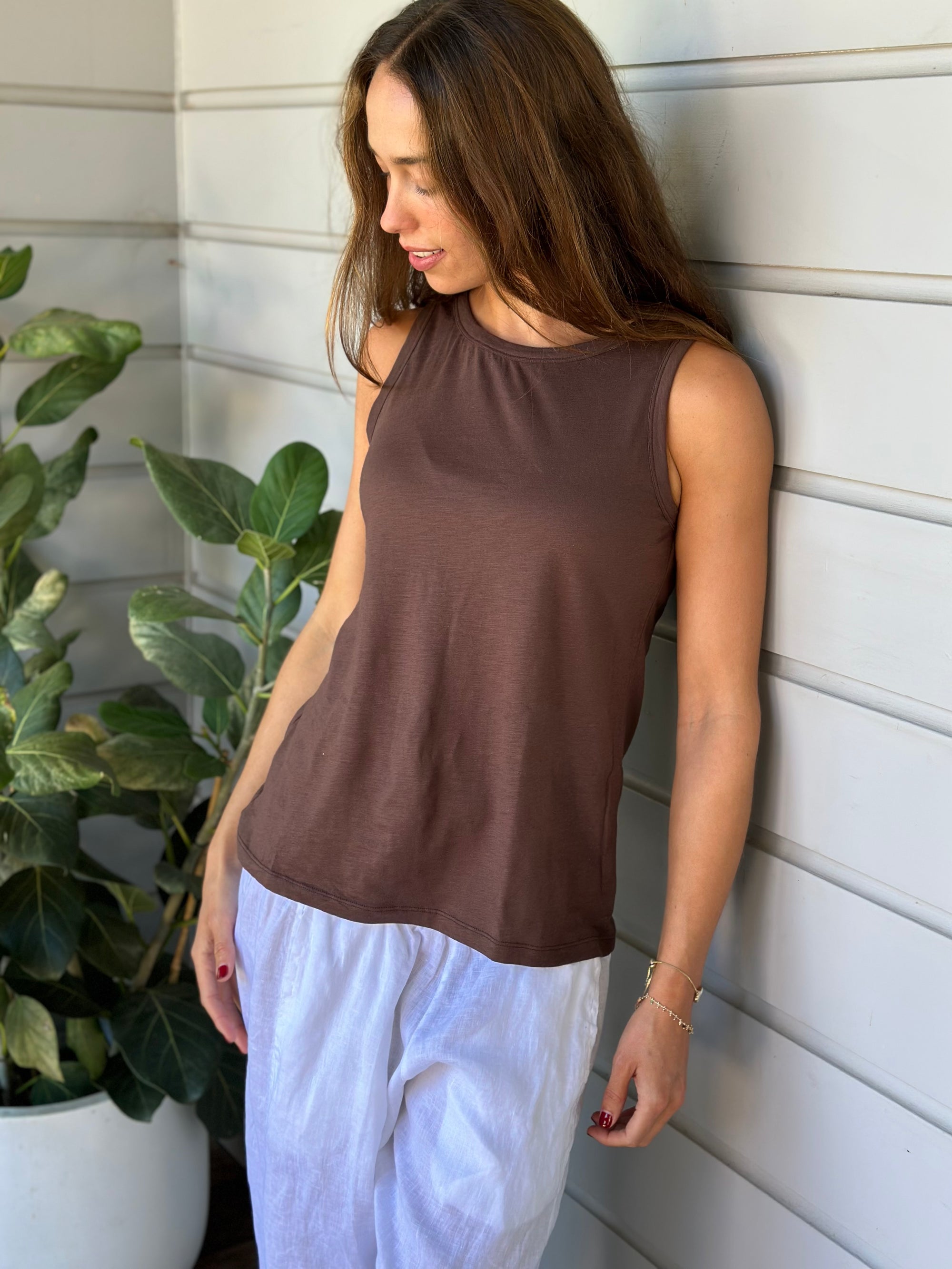 vera tank - chocolate cotton Apparel
