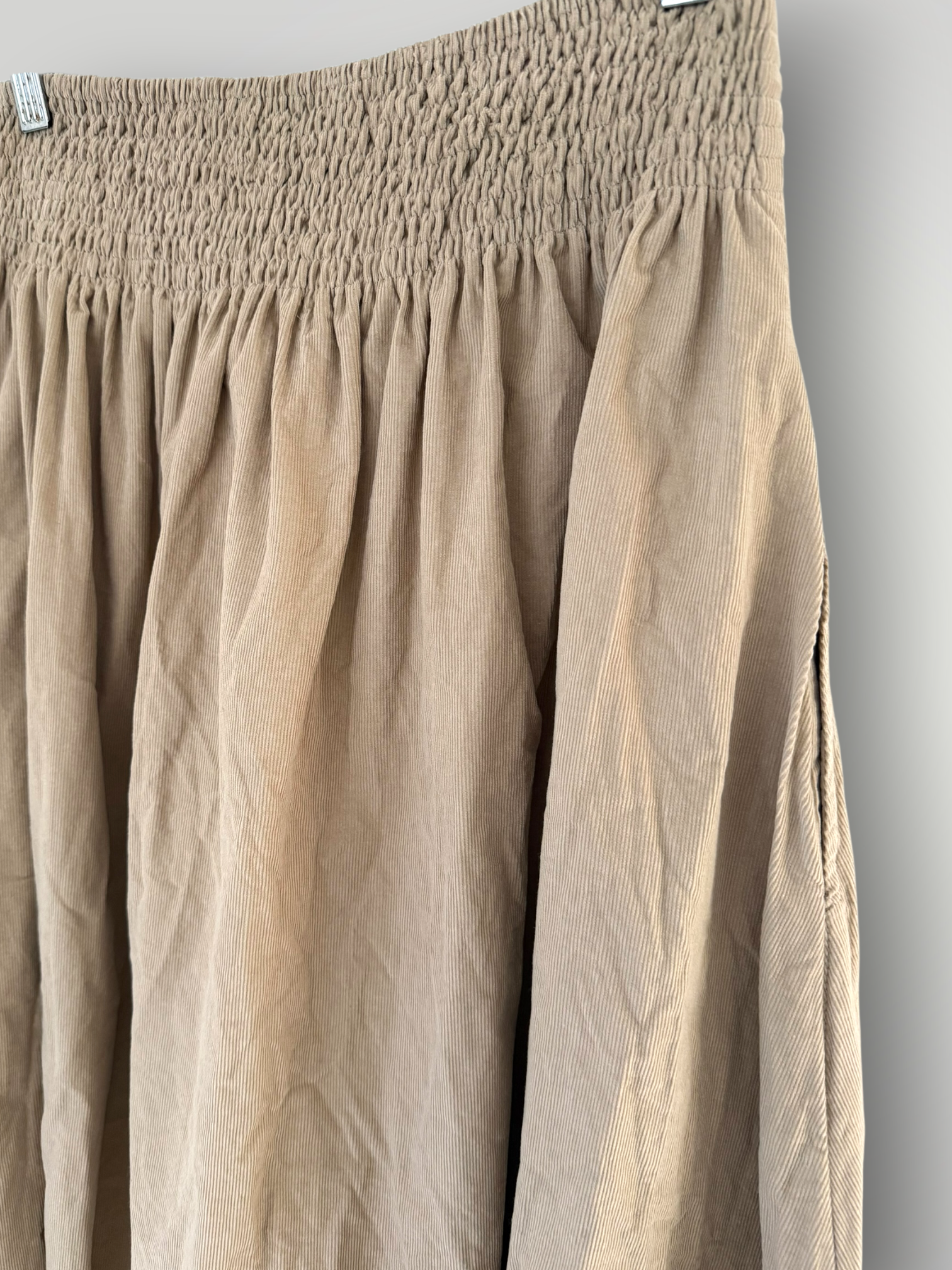 lulu skirt - sand cord Apparel