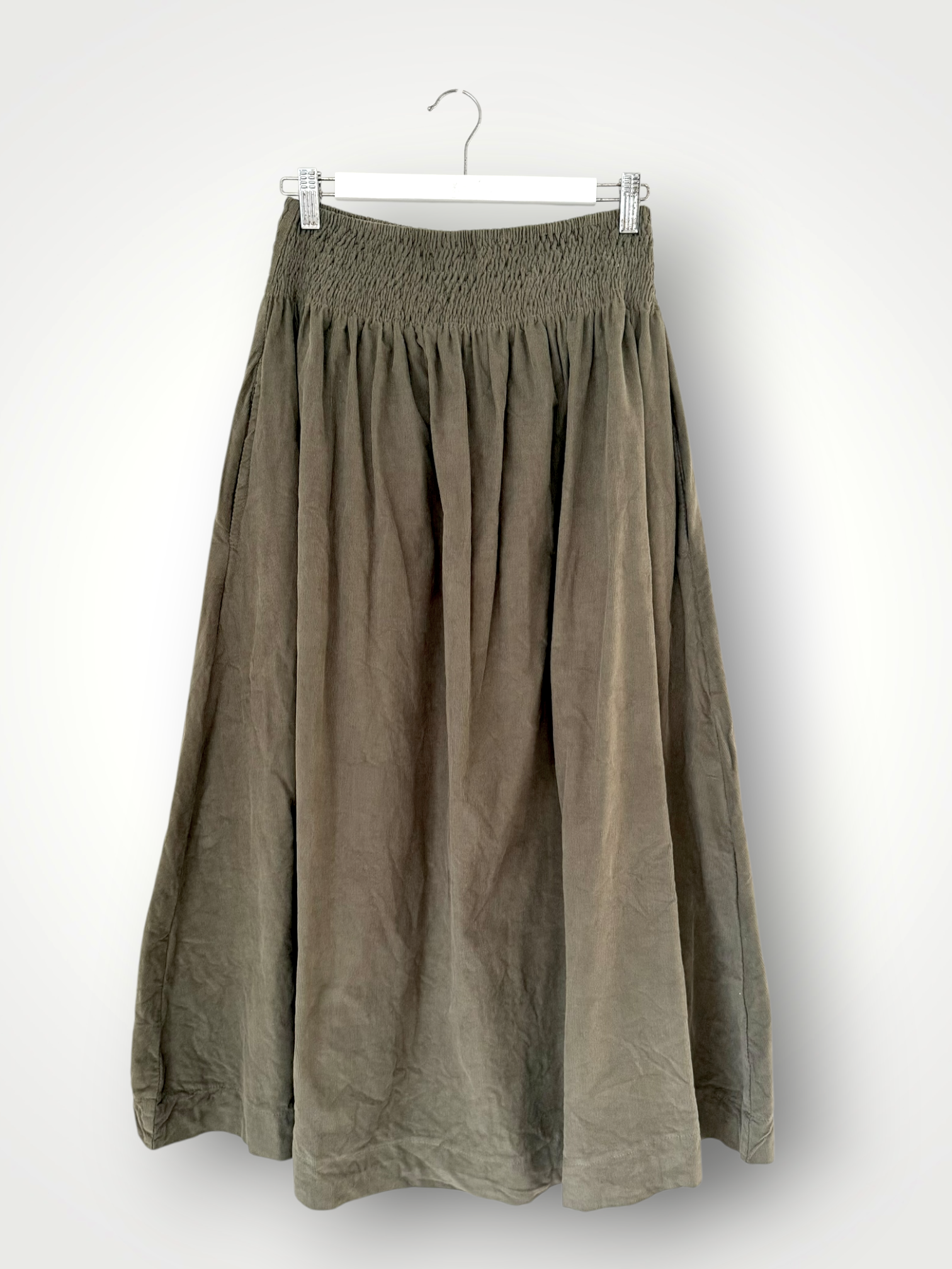 lulu skirt - chive cord Apparel