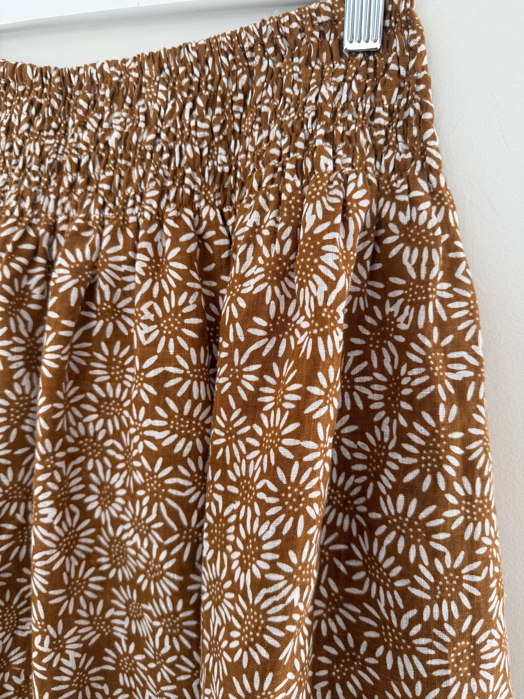 lola skirt - caramel daisy linen Apparel