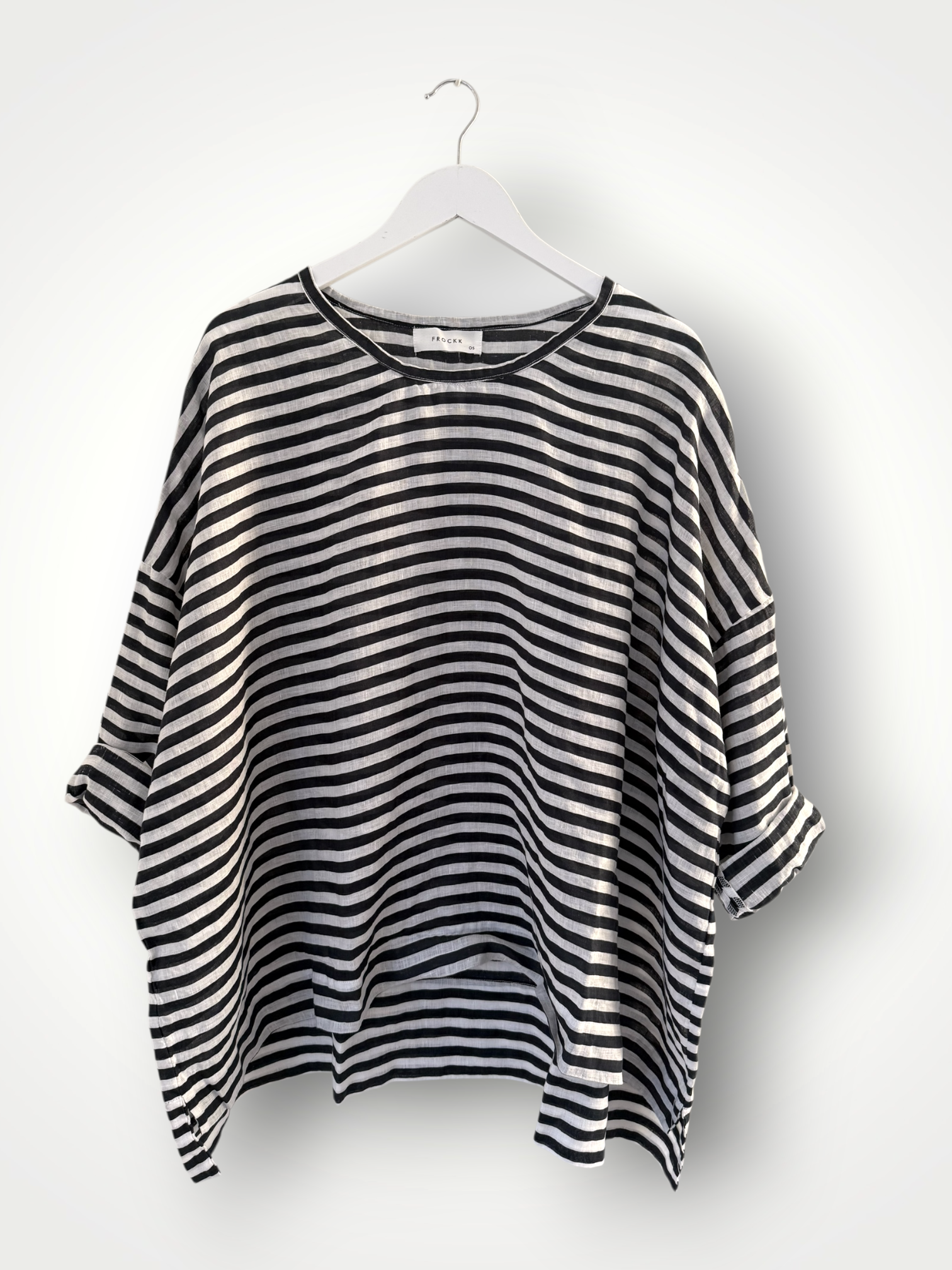hunter top - charcoal stripe linen Apparel