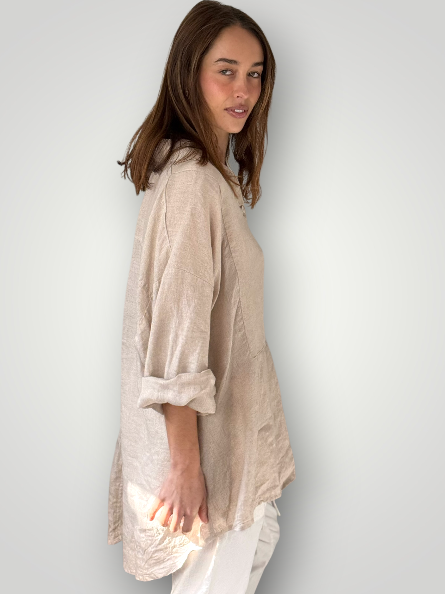 megan shirt - natural linen Apparel