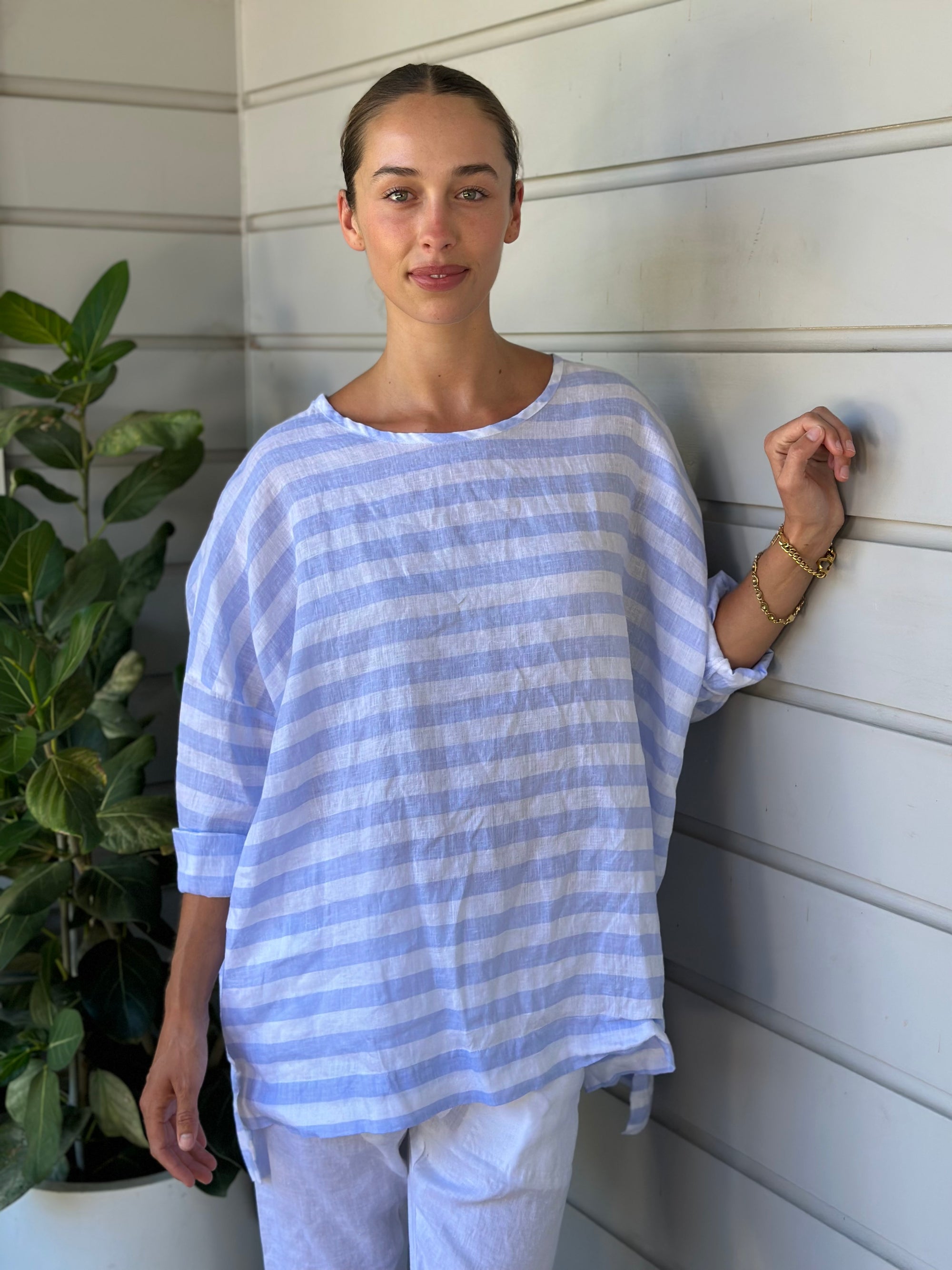 hunter top-small soft blue stripe Apparel