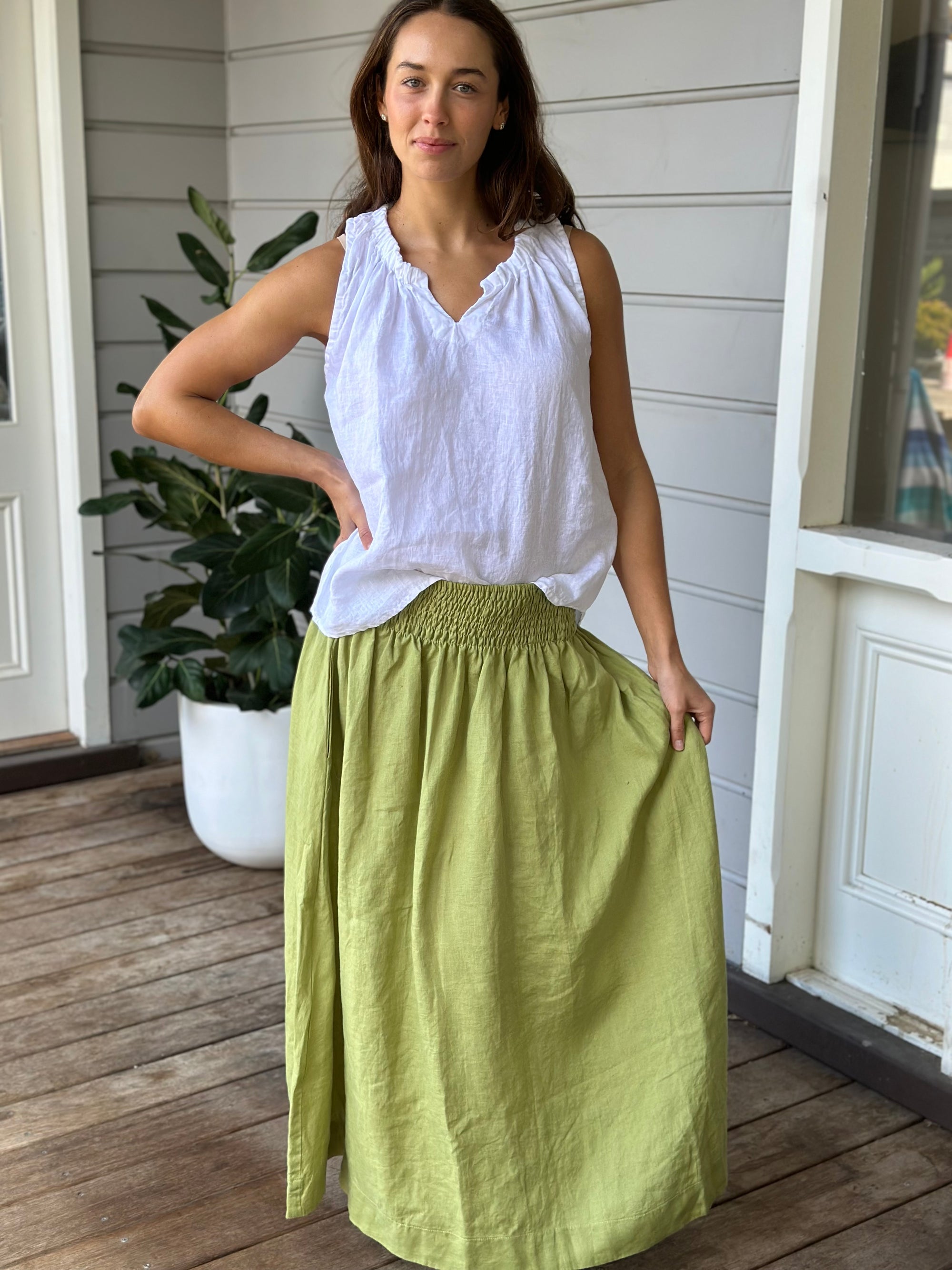 lulu skirt - avocado linen Apparel  