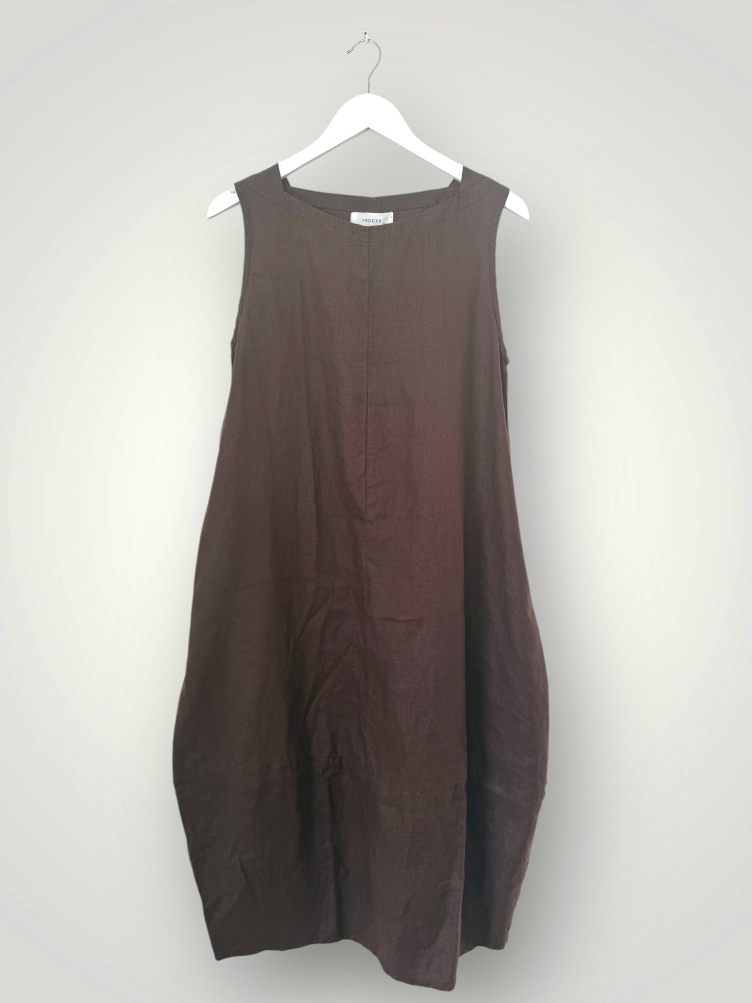 adele dress-chocolate linen Apparel