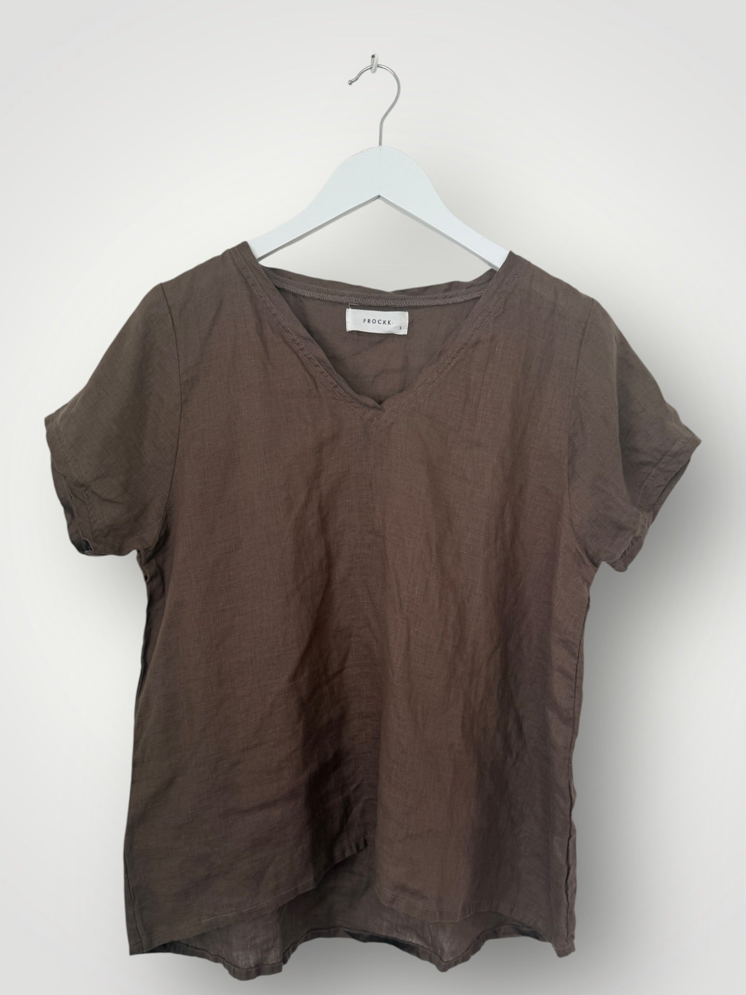 ellie v neck-soil linen Apparel