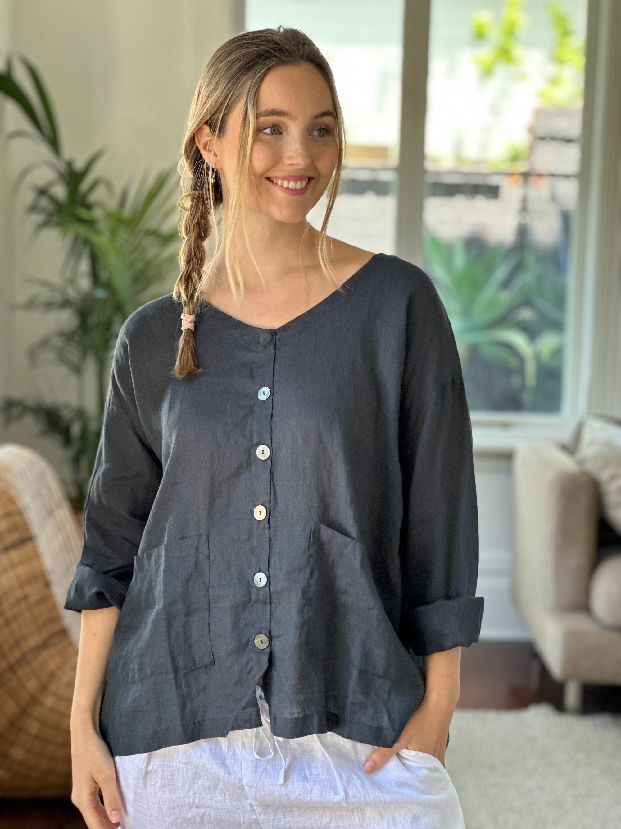 jamie jacket - charcoal linen Apparel  