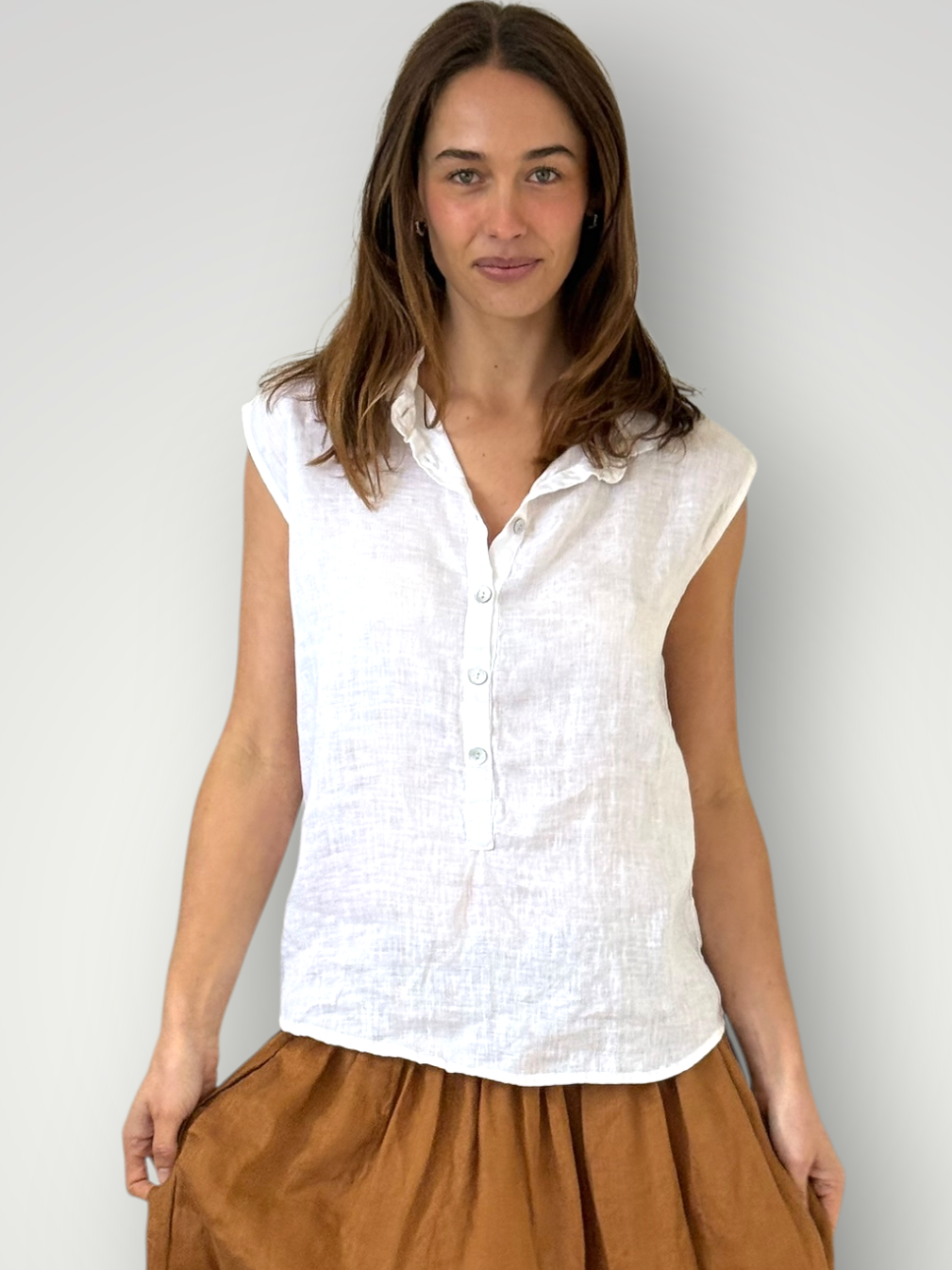 lexi top- white linen Apparel