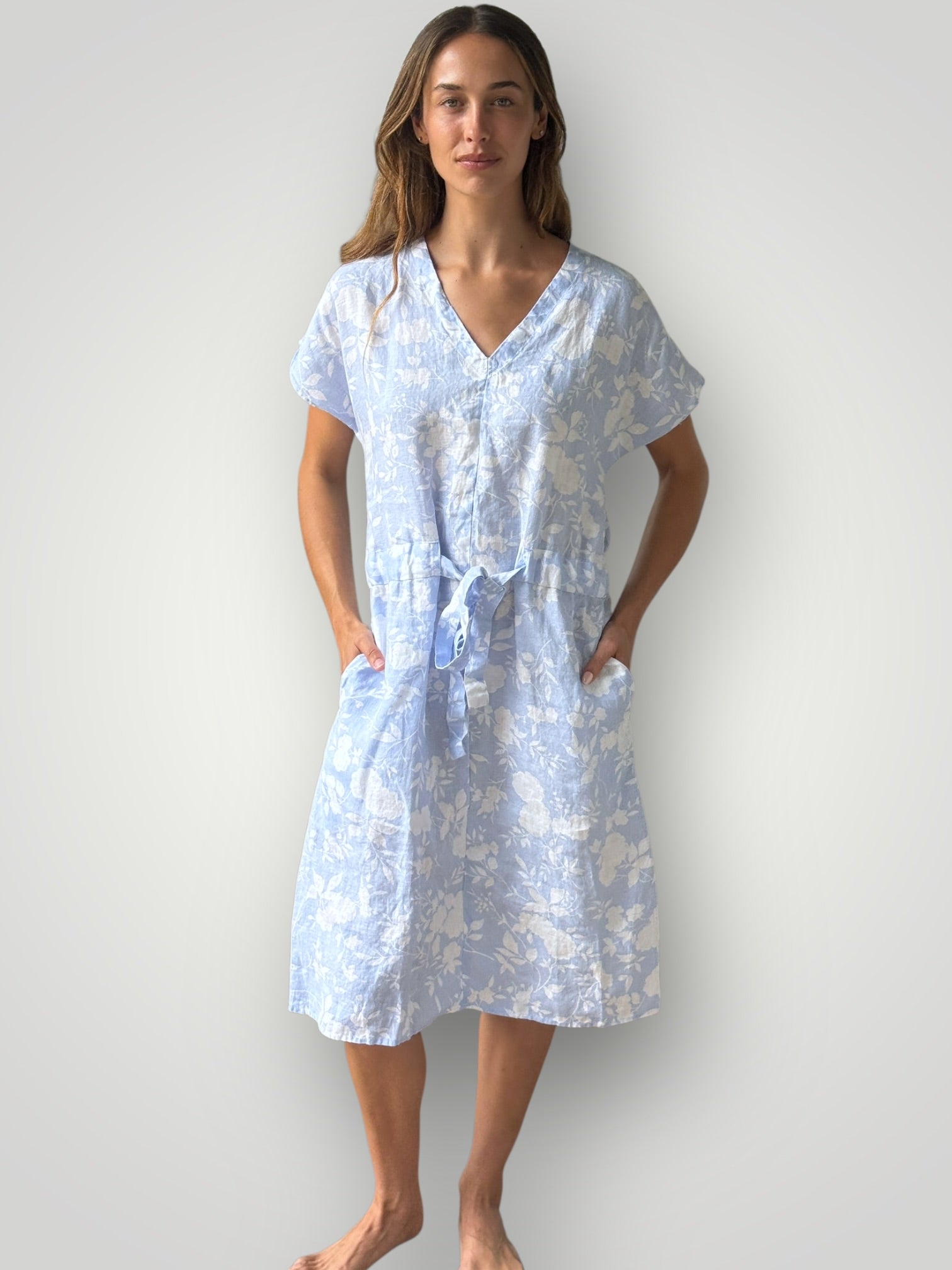 harper dress -soft blue flower linen Apparel