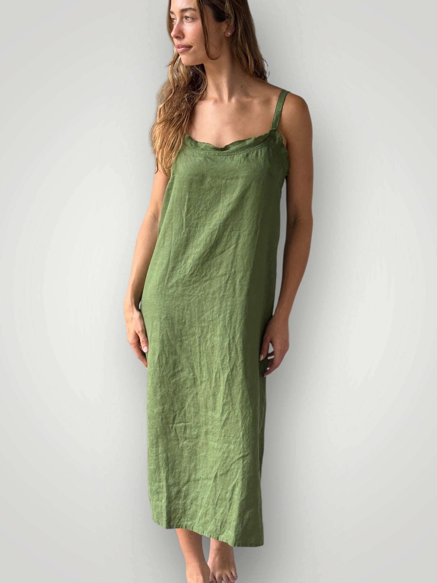 Ava dress-moss linen