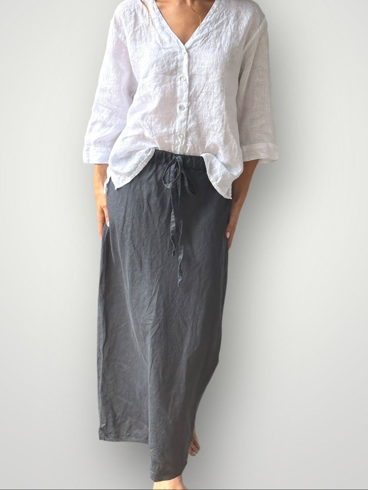 anthea skirt - charcoal linen Apparel
