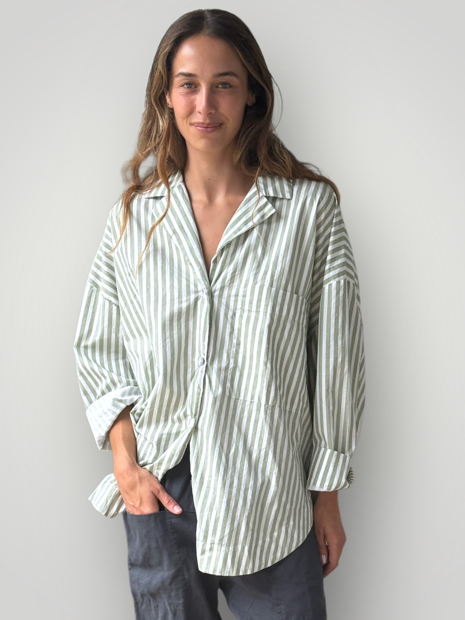 caitlyn shirt - sage stripe cotton Apparel
