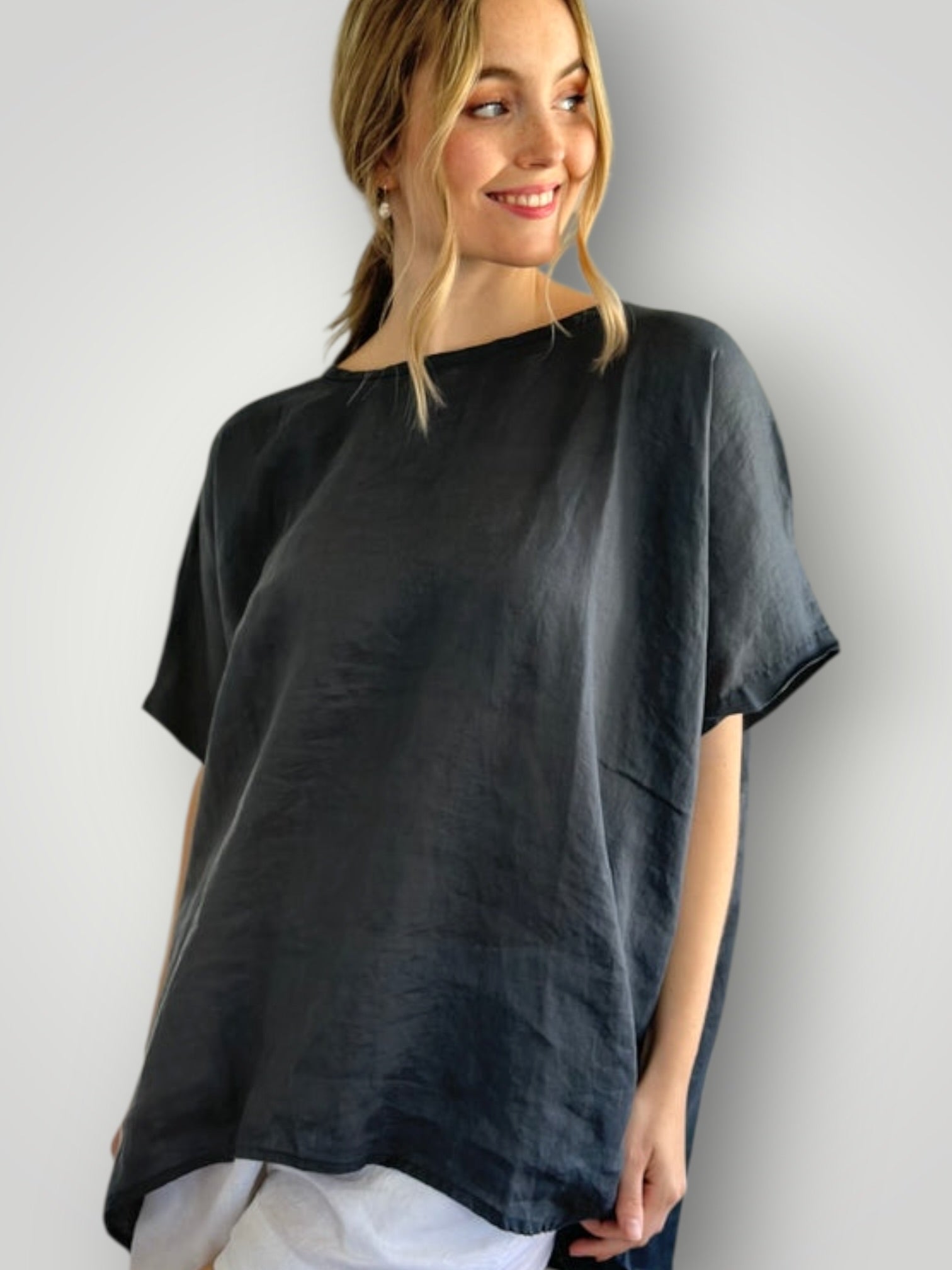 rachael top-charcoal linen Apparel