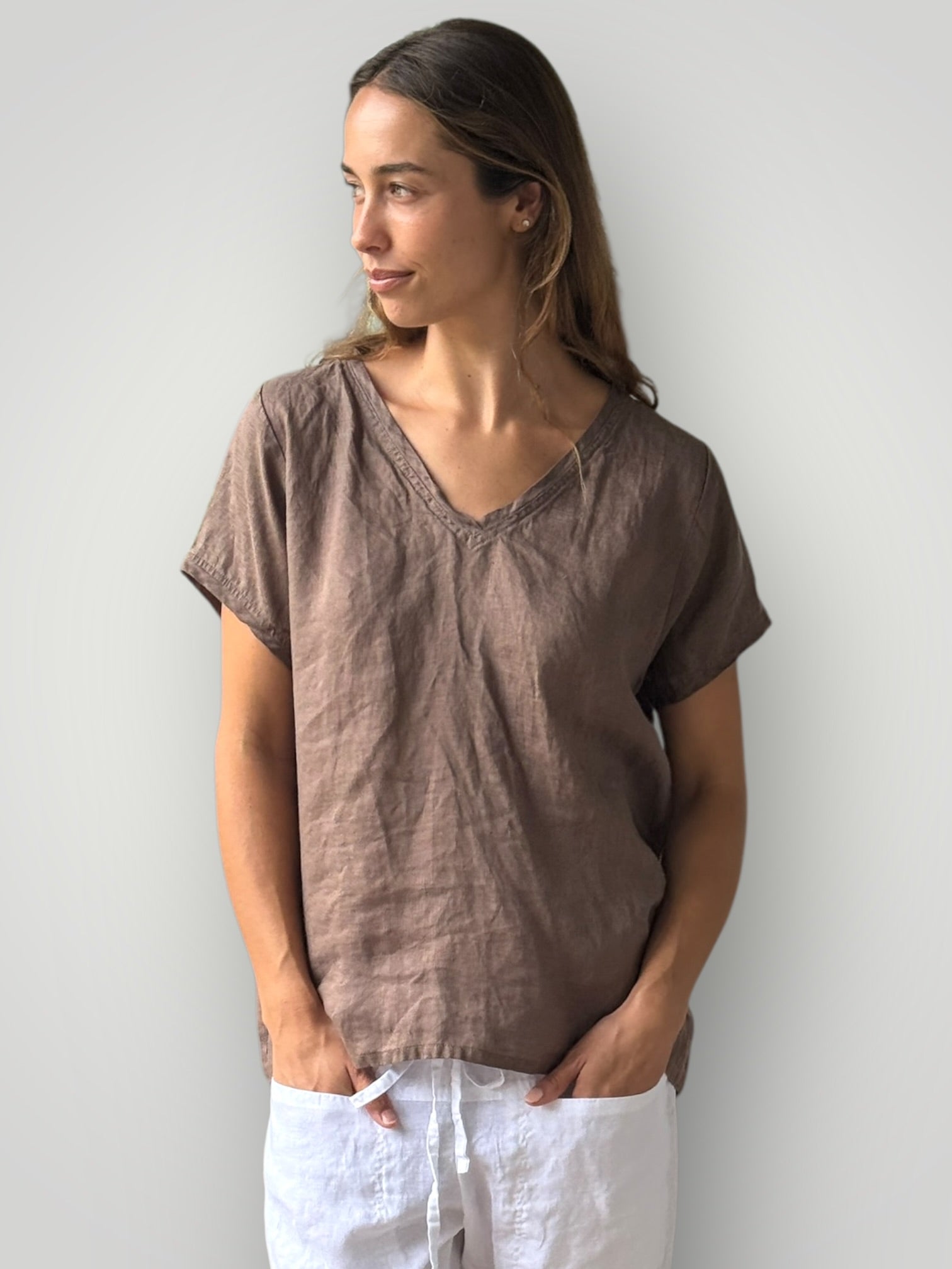ellie v neck-soil linen Apparel