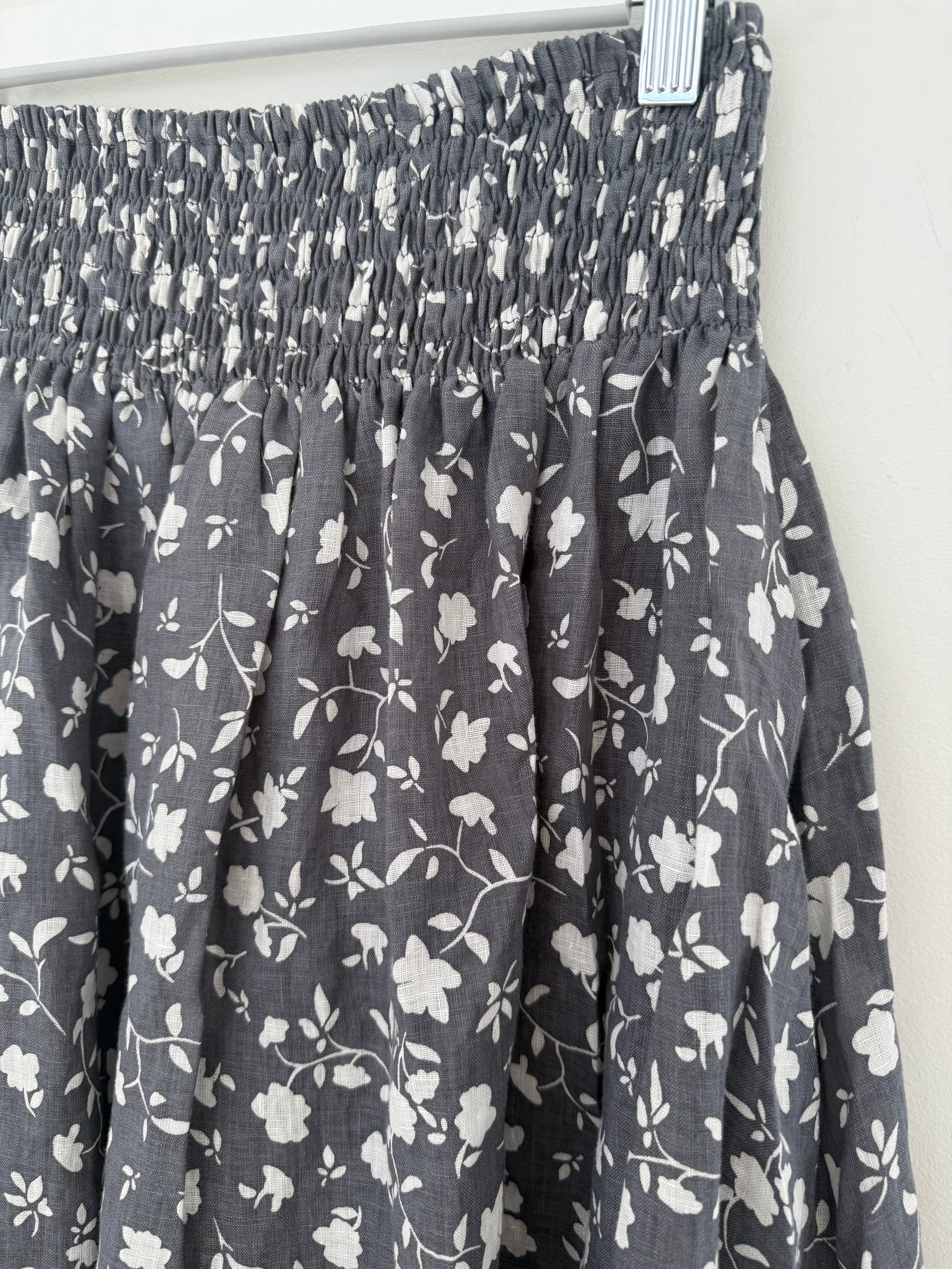 lola skirt - slate floral linen Apparel