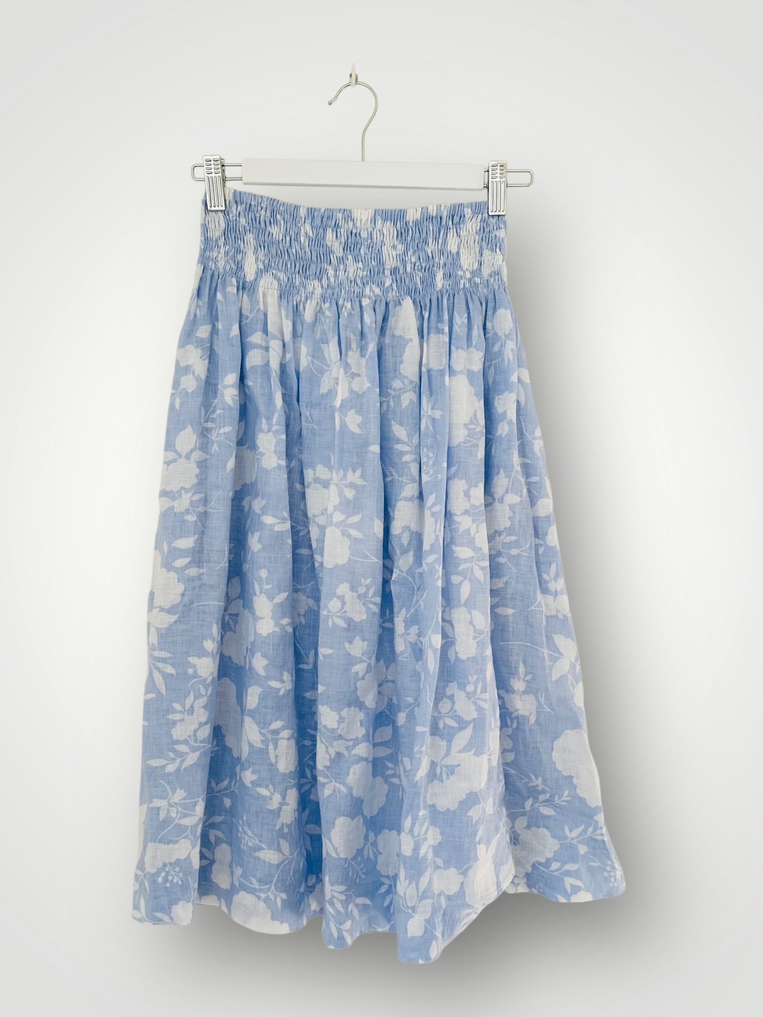 lola skirt - big soft blue flower linen Apparel