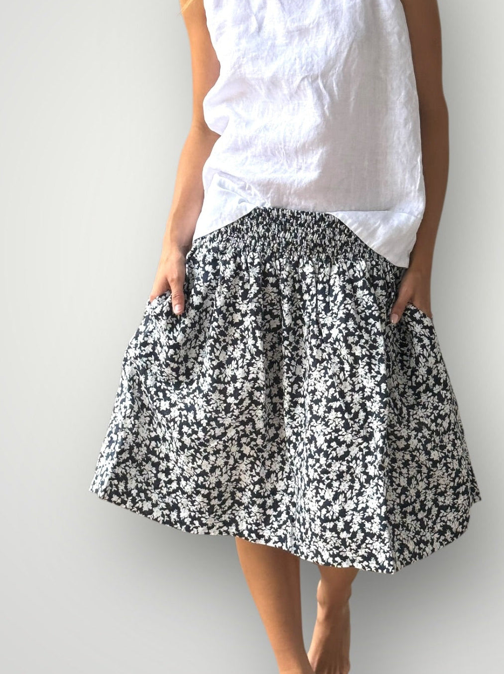 zoe skirt - navy floral linen Apparel