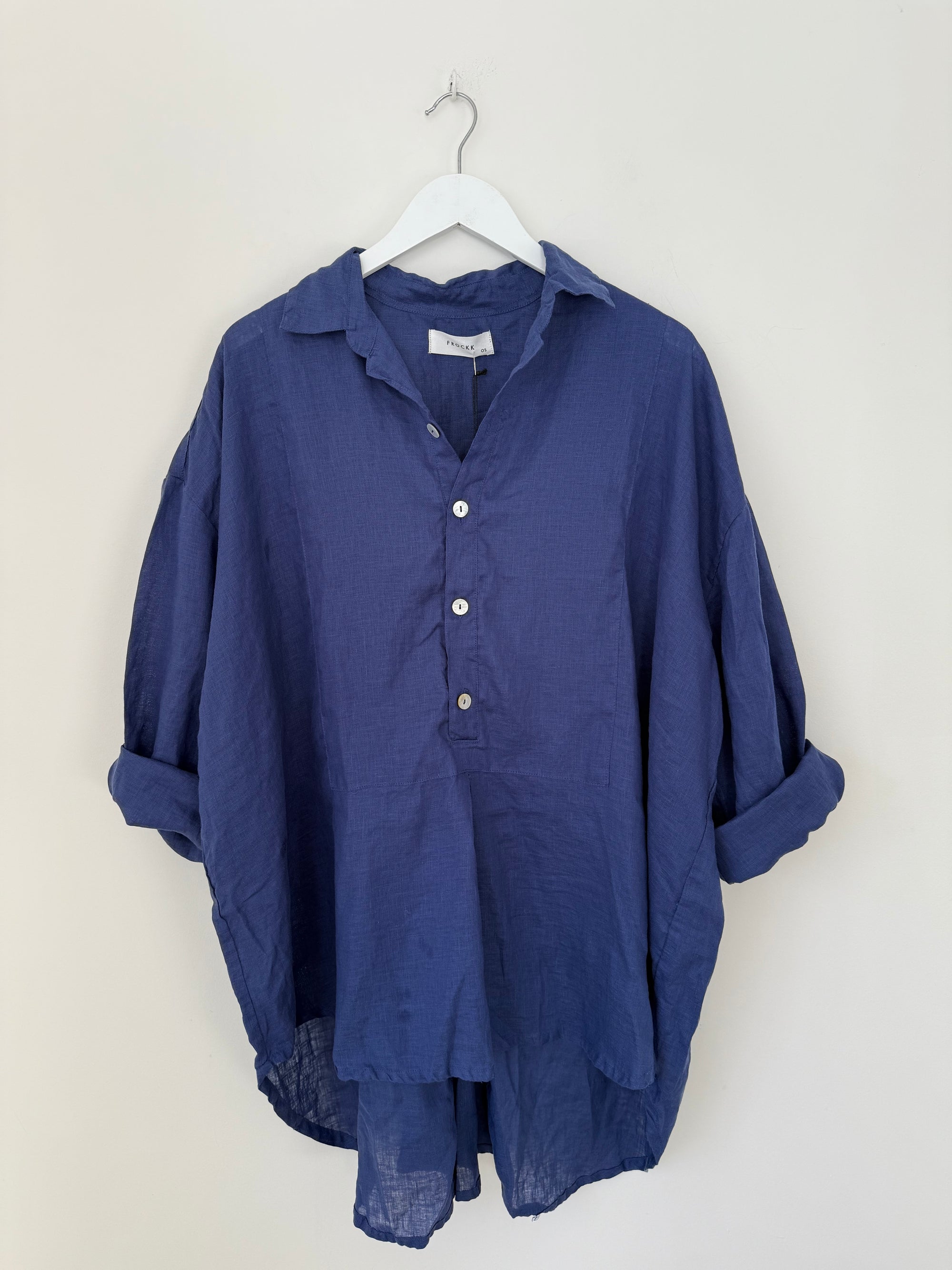 megan shirt - blue dusk linen Apparel