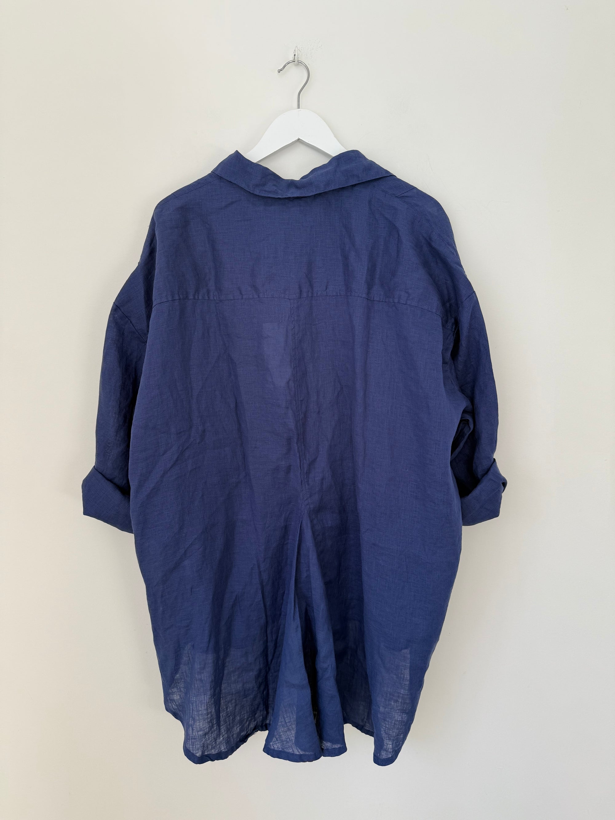 megan shirt - blue dusk linen Apparel