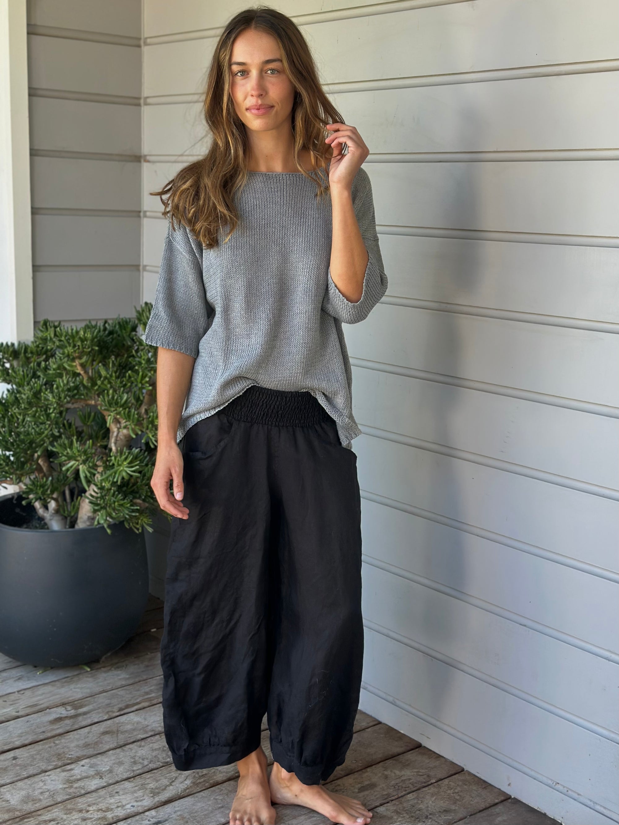 jackie pant - black linen Apparel