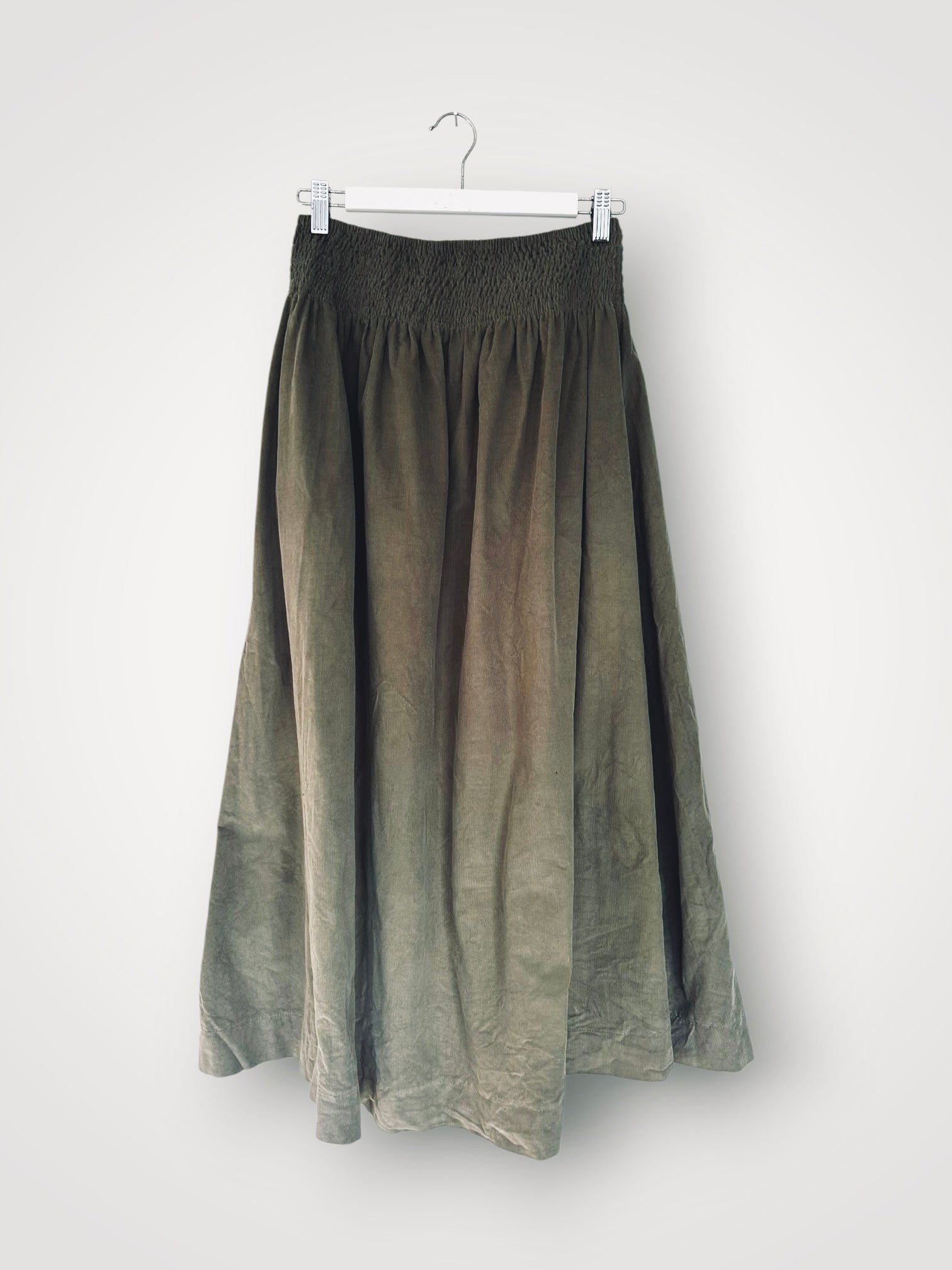 lulu skirt - chive cord Apparel