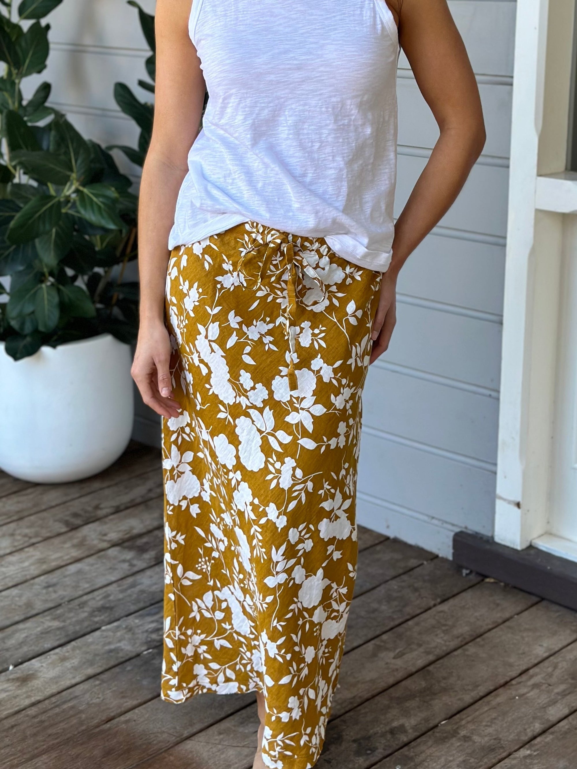 anthea skirt - big turmeric flower linen Apparel  