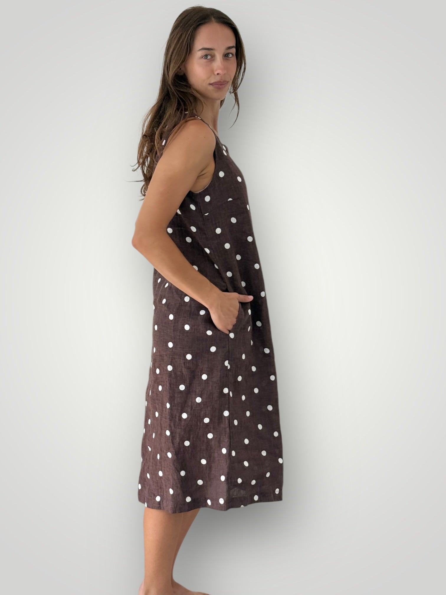 becky dress - chocolate spot linen Apparel
