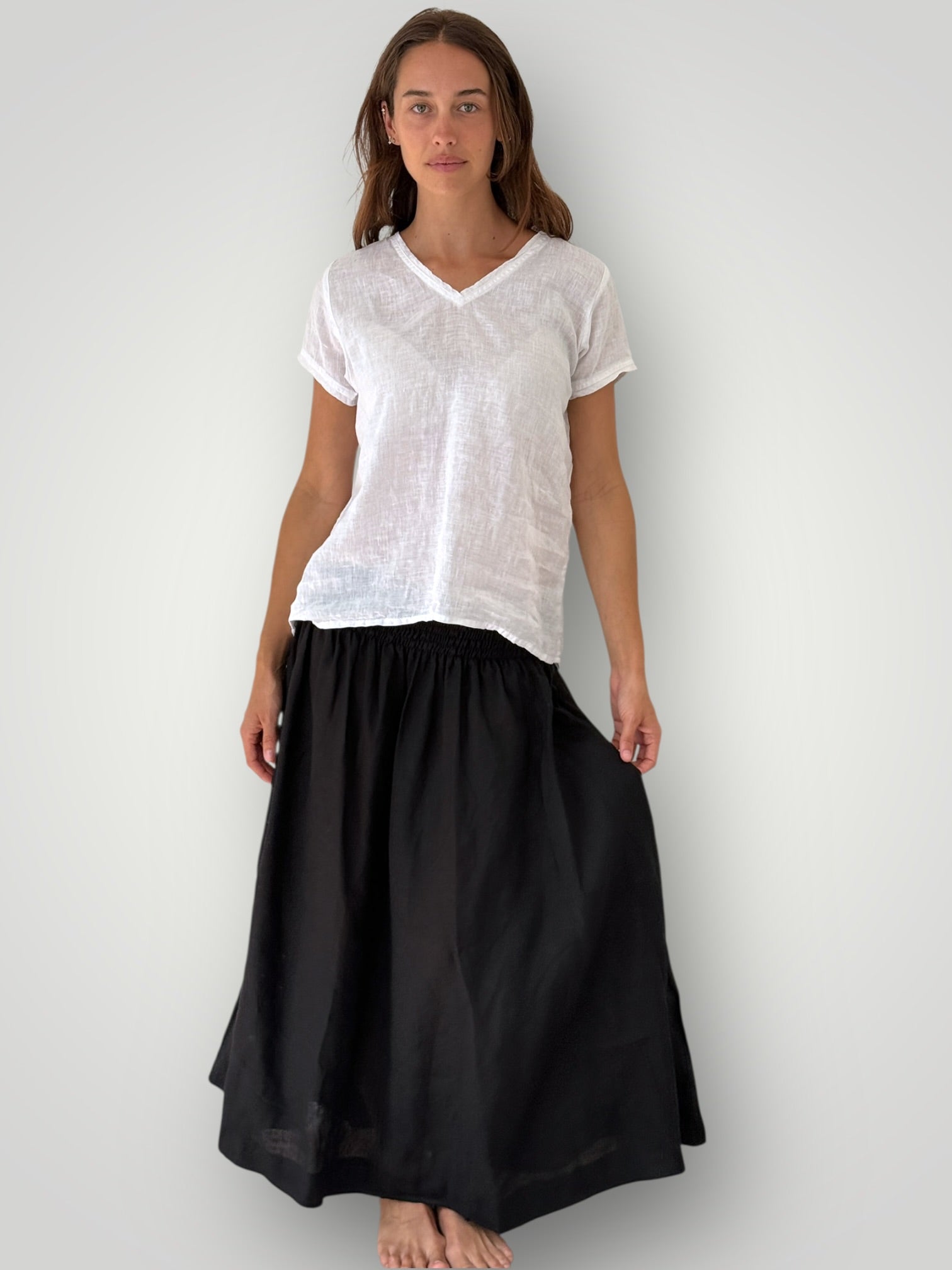 lulu skirt - black linen Apparel