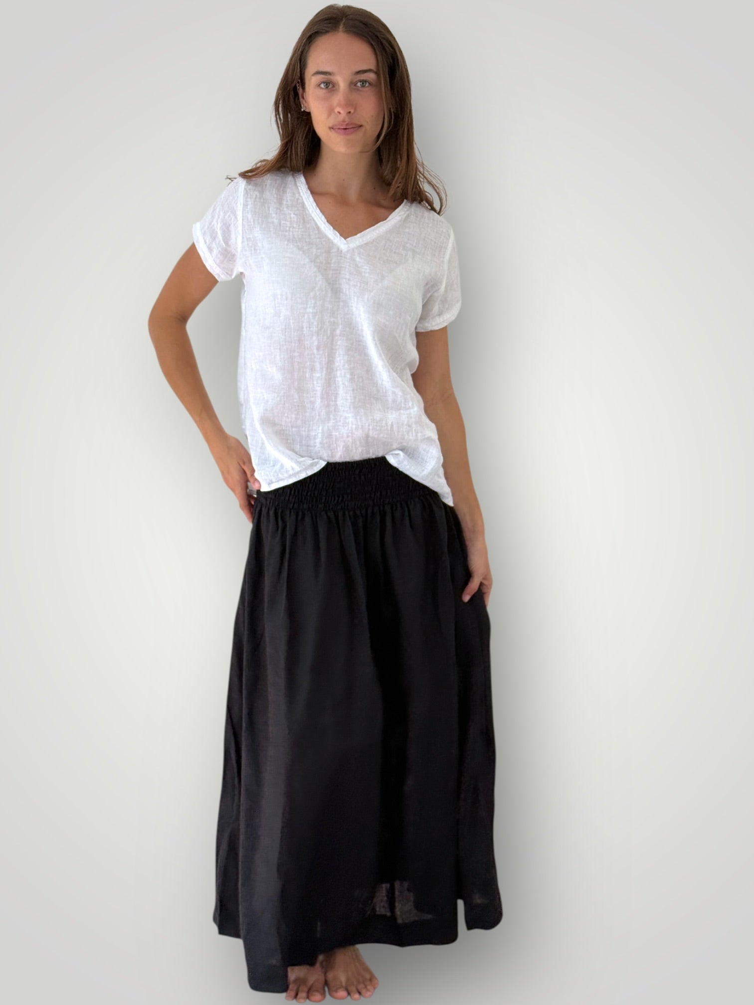 lulu skirt - black linen Apparel