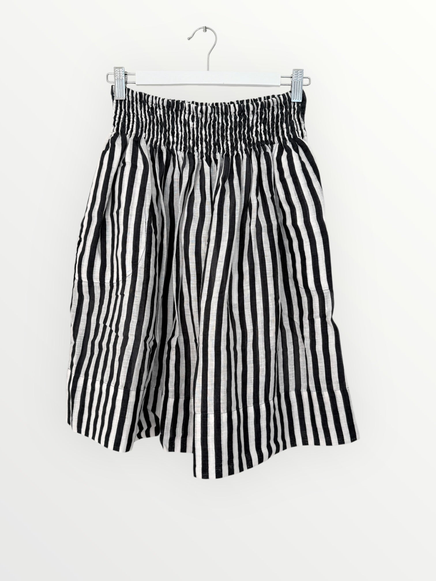 zoe skirt - black stripe linen Apparel