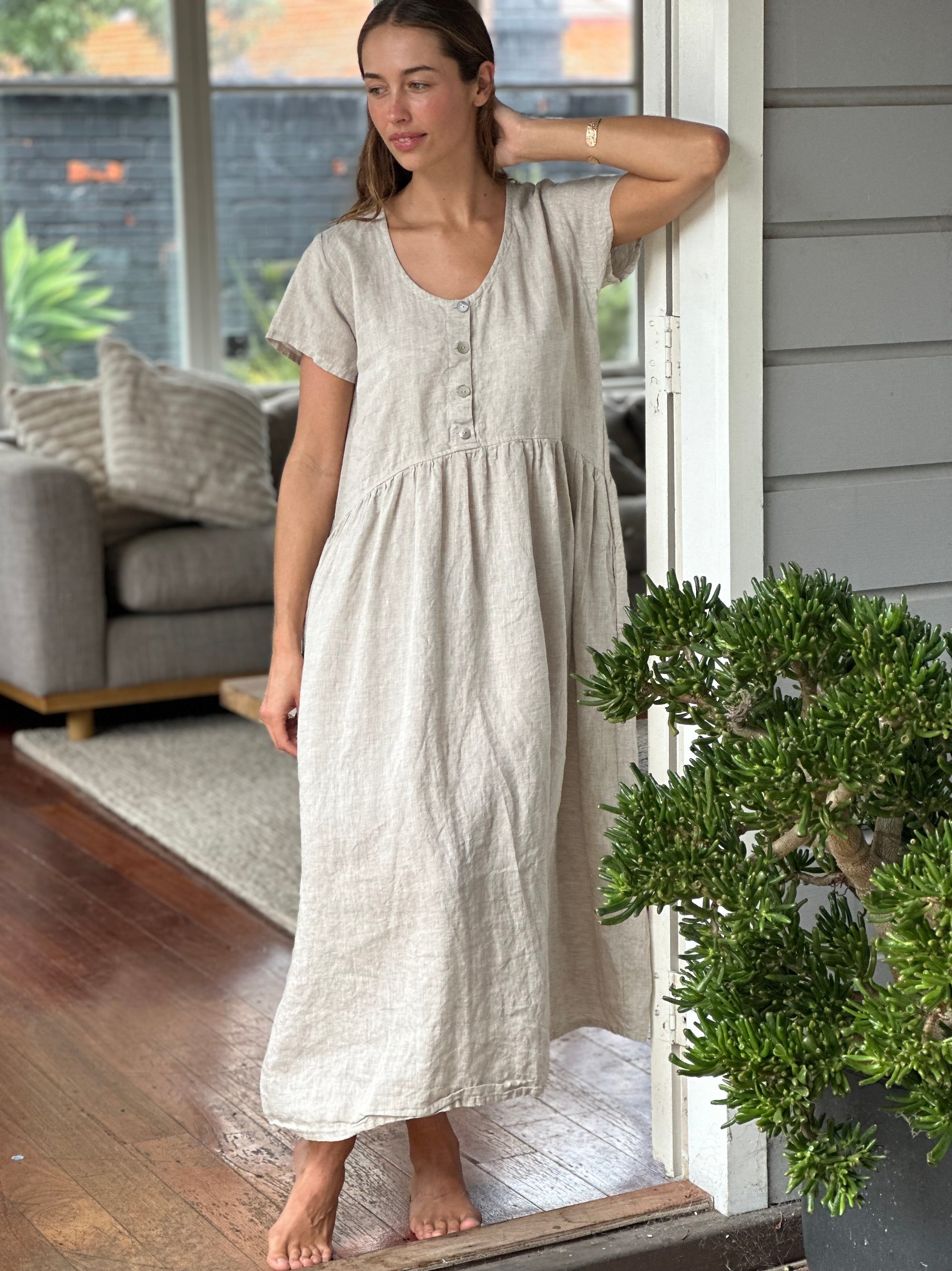 audrey dress - natural linen Apparel